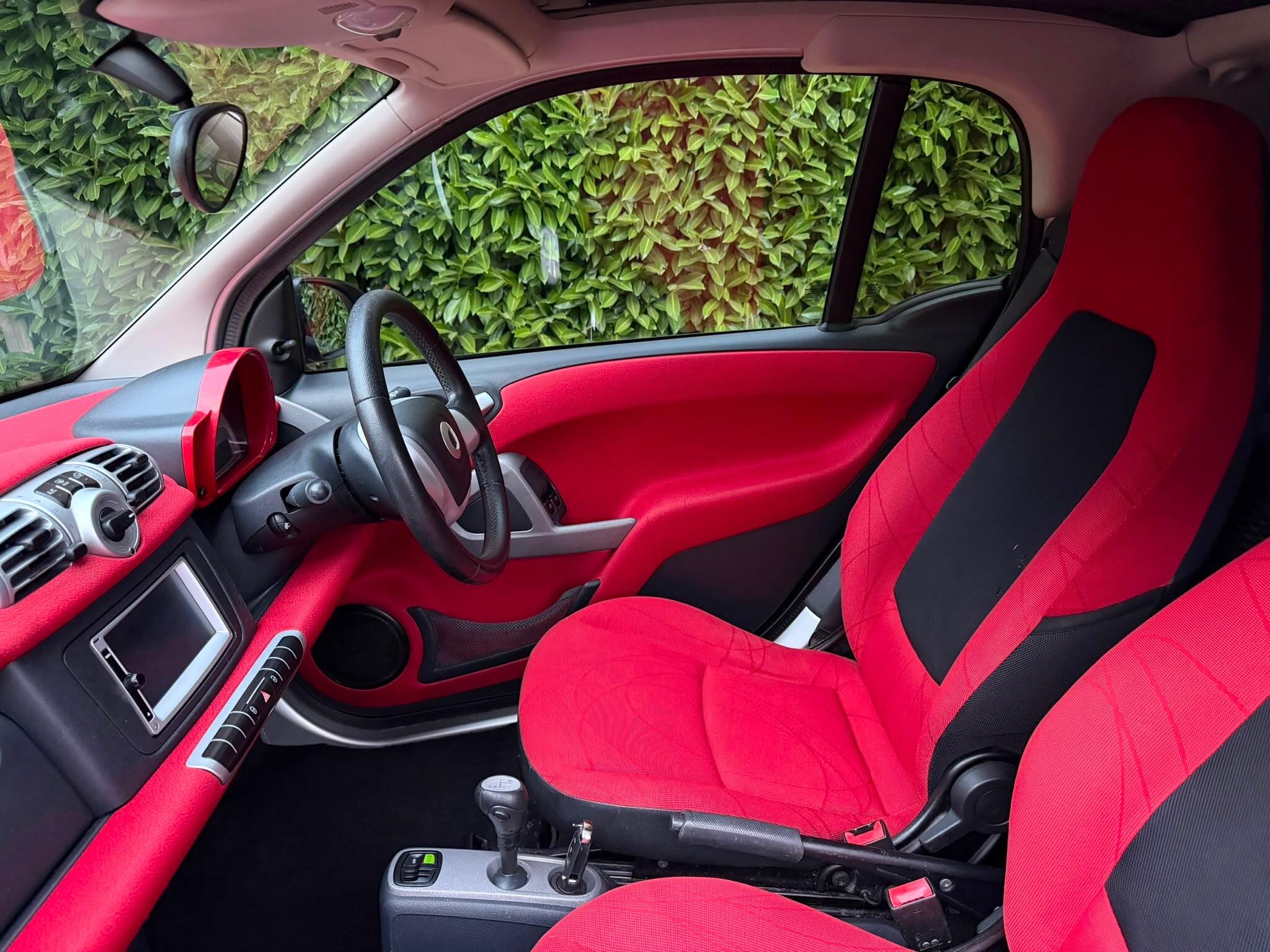 Smart Fortwo view 12