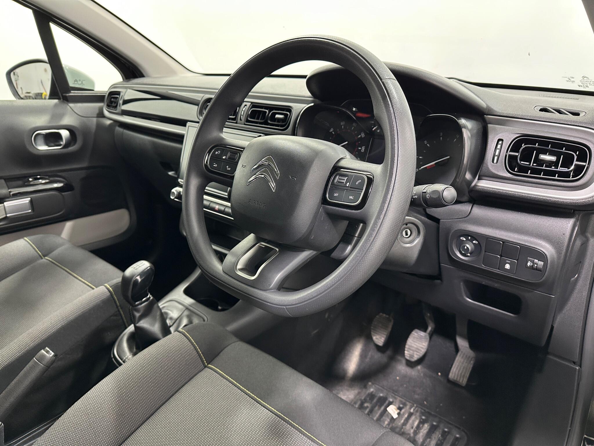 Citroen C3 view 11