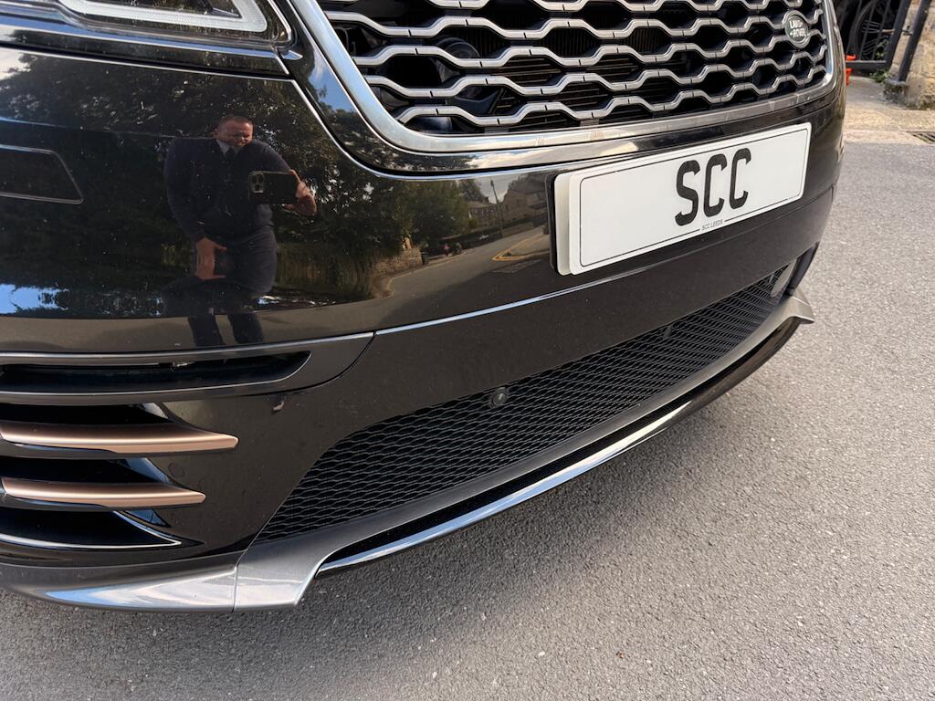 Land Rover Range Rover Velar view 16