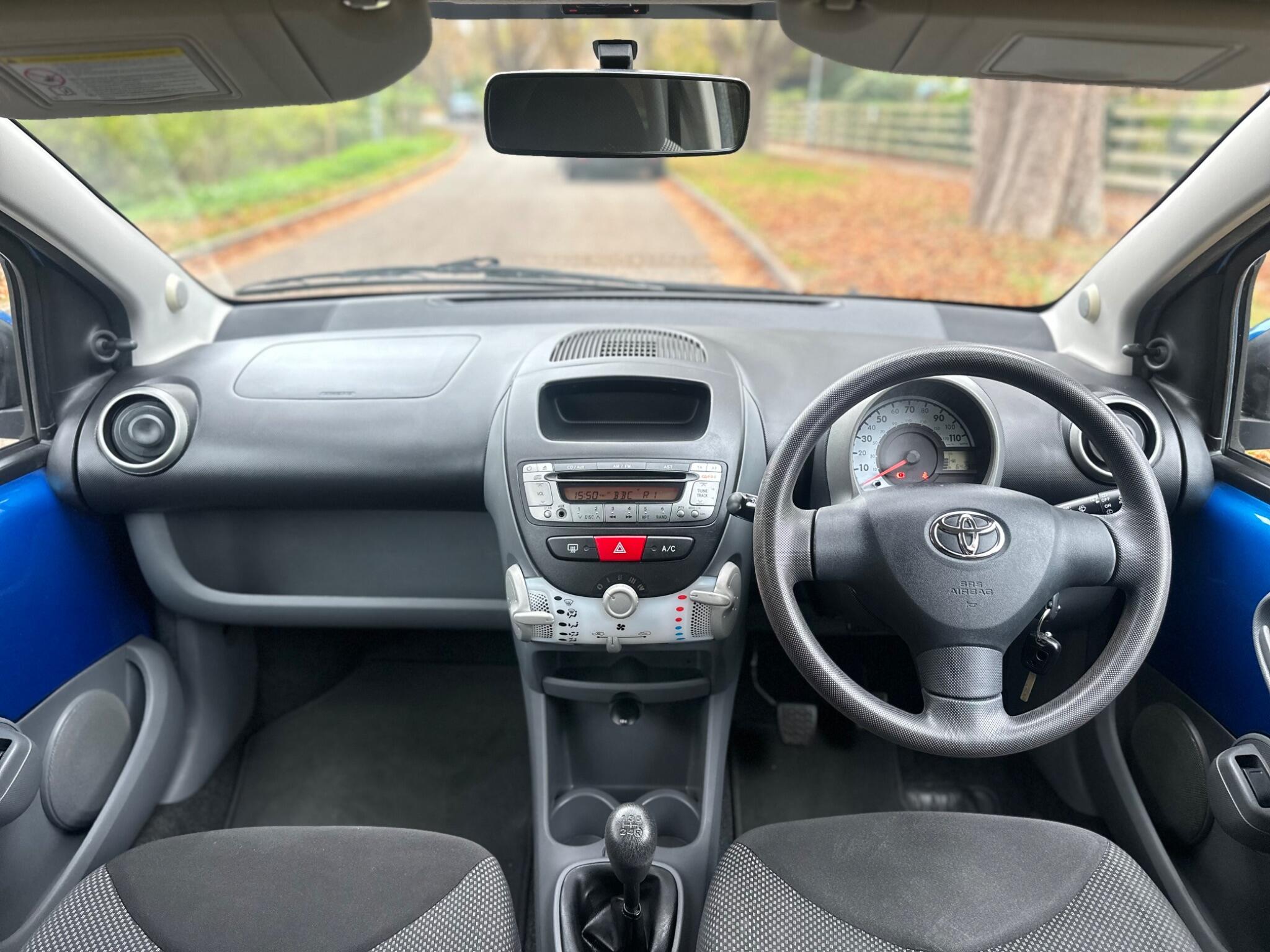 2010 Toyota AYGO image 21