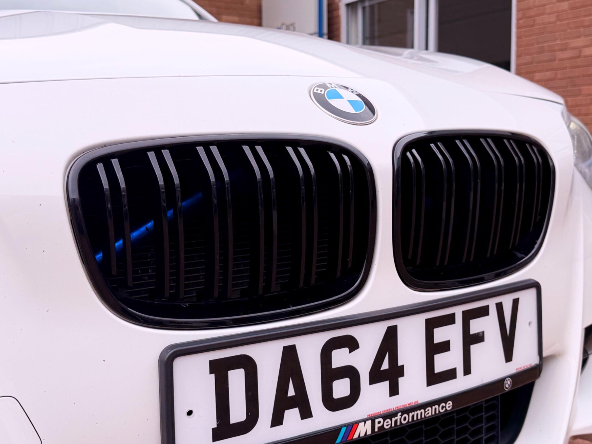 BMW 1 Series view 40