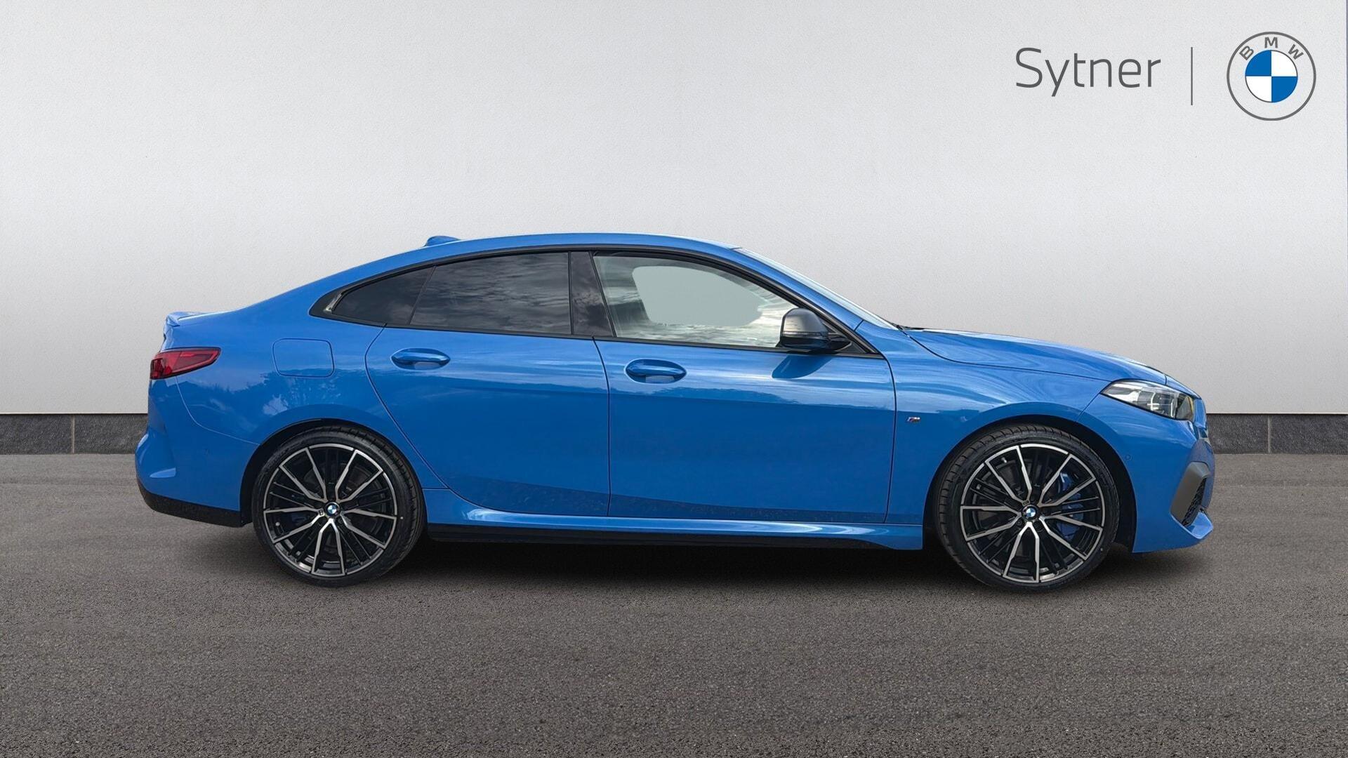 BMW 2 Series view 3