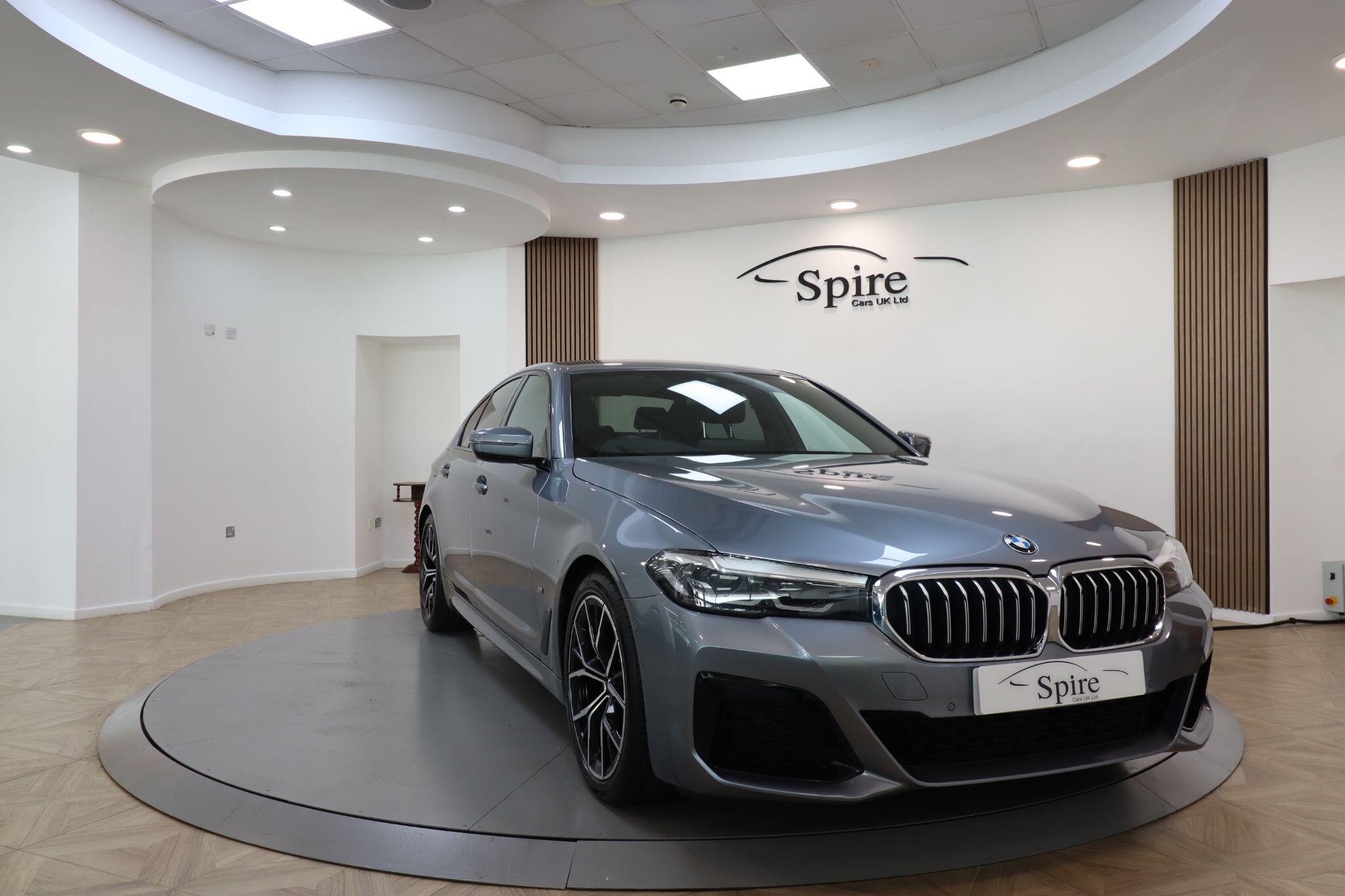 BMW 5 Series view 3