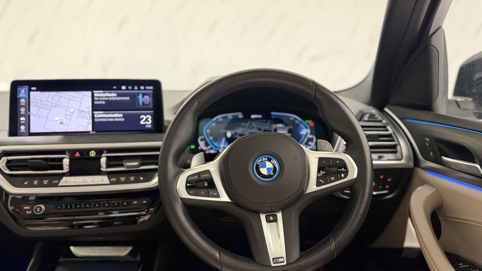 BMW X3 view 20