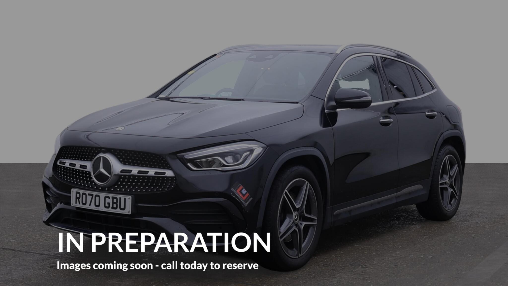 Mercedes-Benz Gla view 2