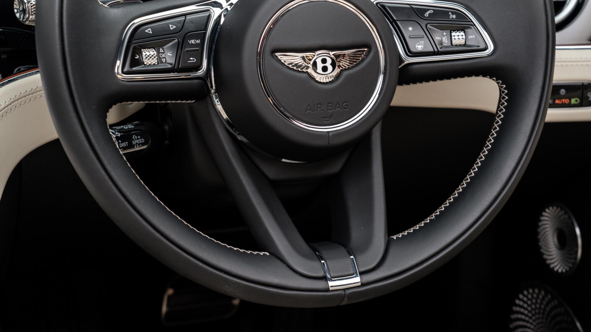 Bentley Continental view 25