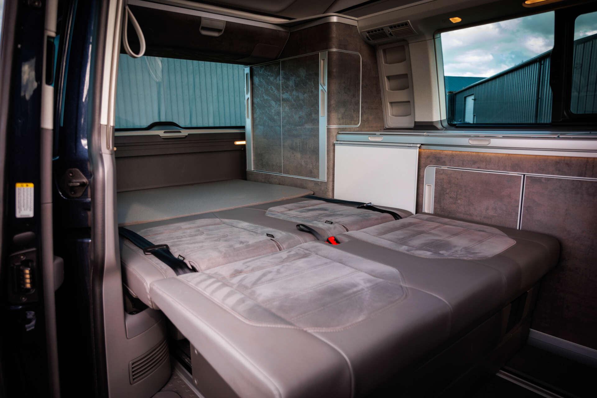 Volkswagen California view 28