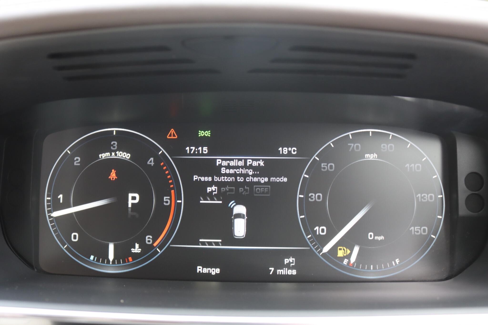 Land Rover Range Rover view 72