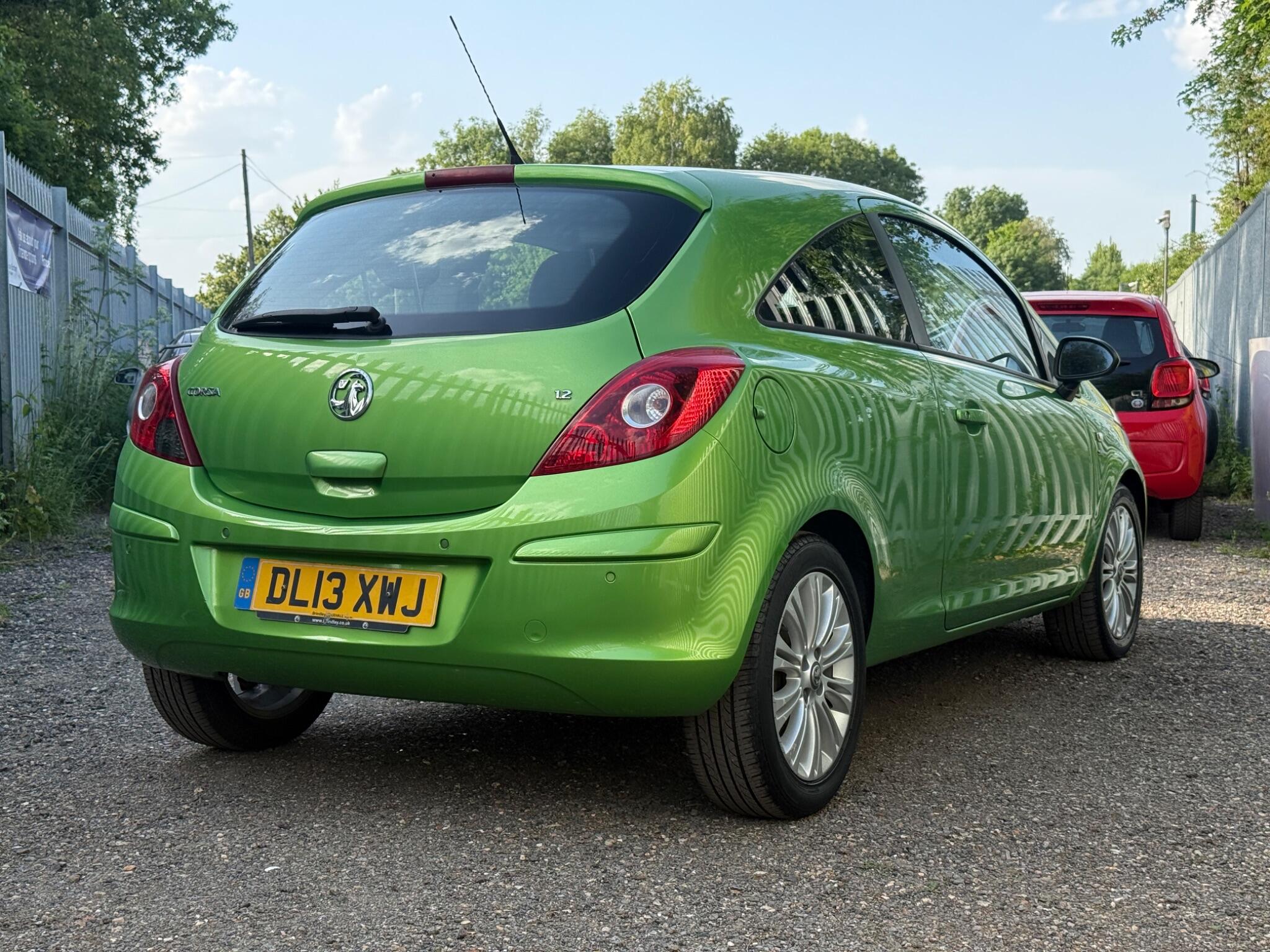 2013 Vauxhall Corsa image 16