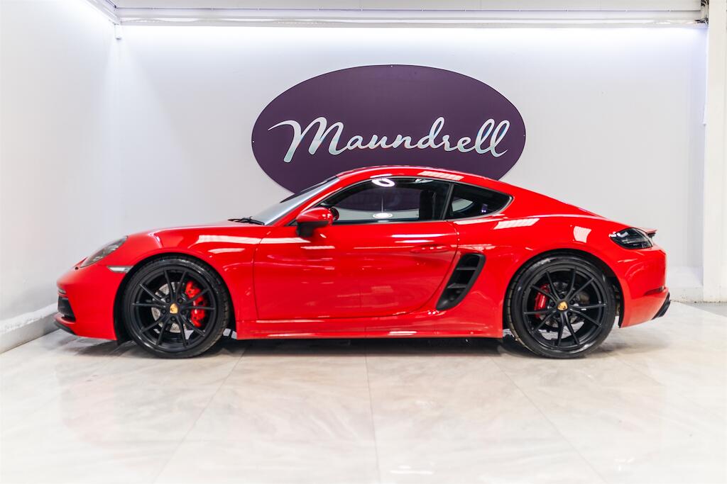 Porsche Cayman view 3