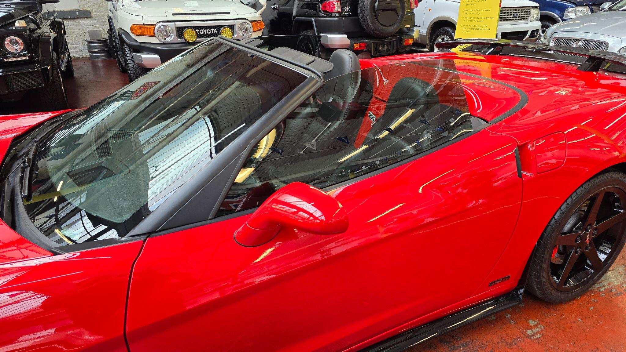 Chevrolet Corvette view 14