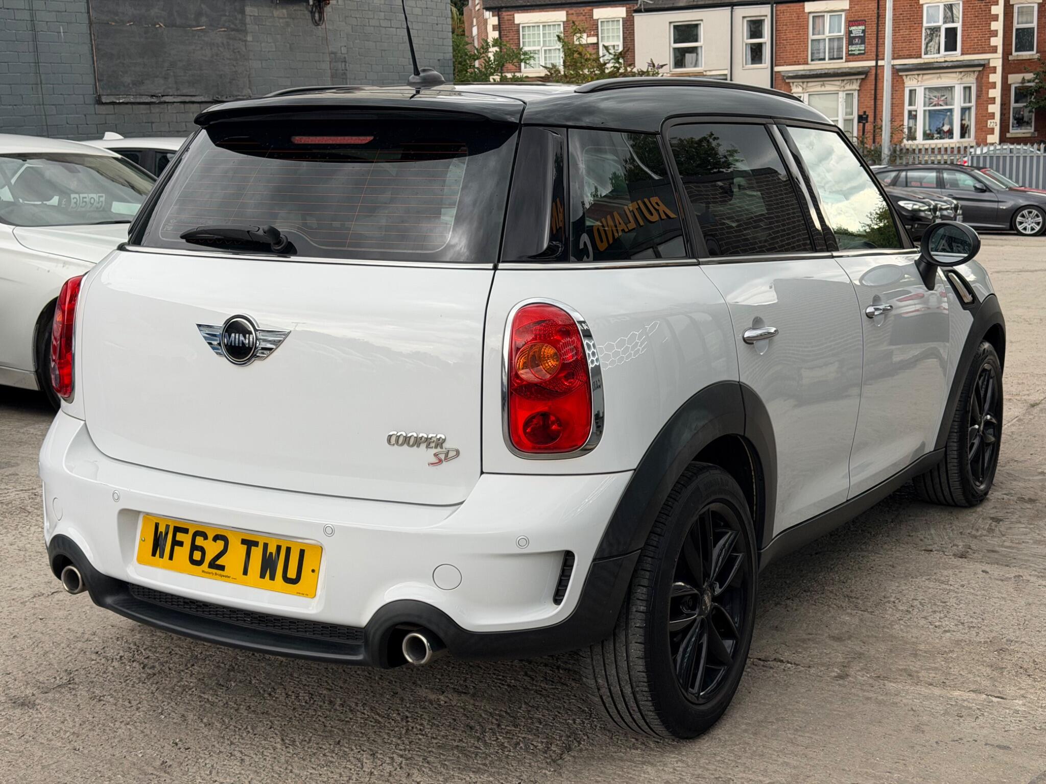 Mini Countryman view 4