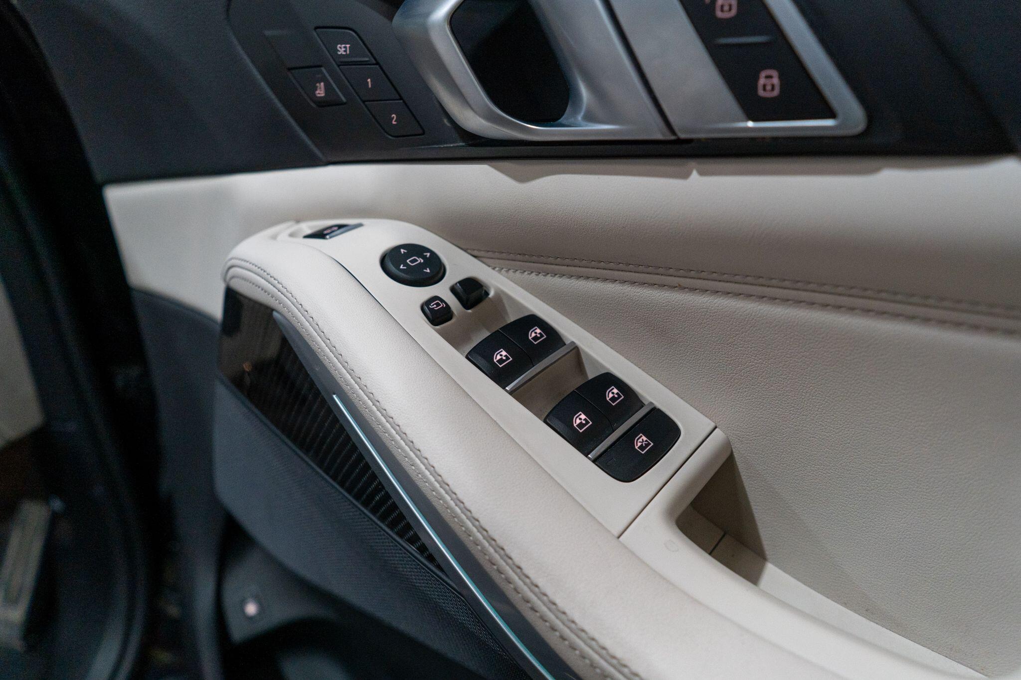 BMW X5 view 38