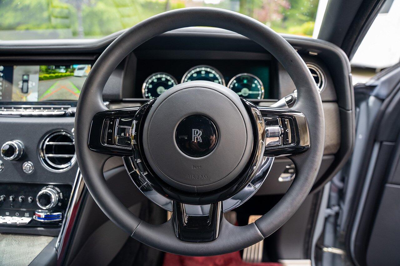 Rolls-Royce Cullinan view 77