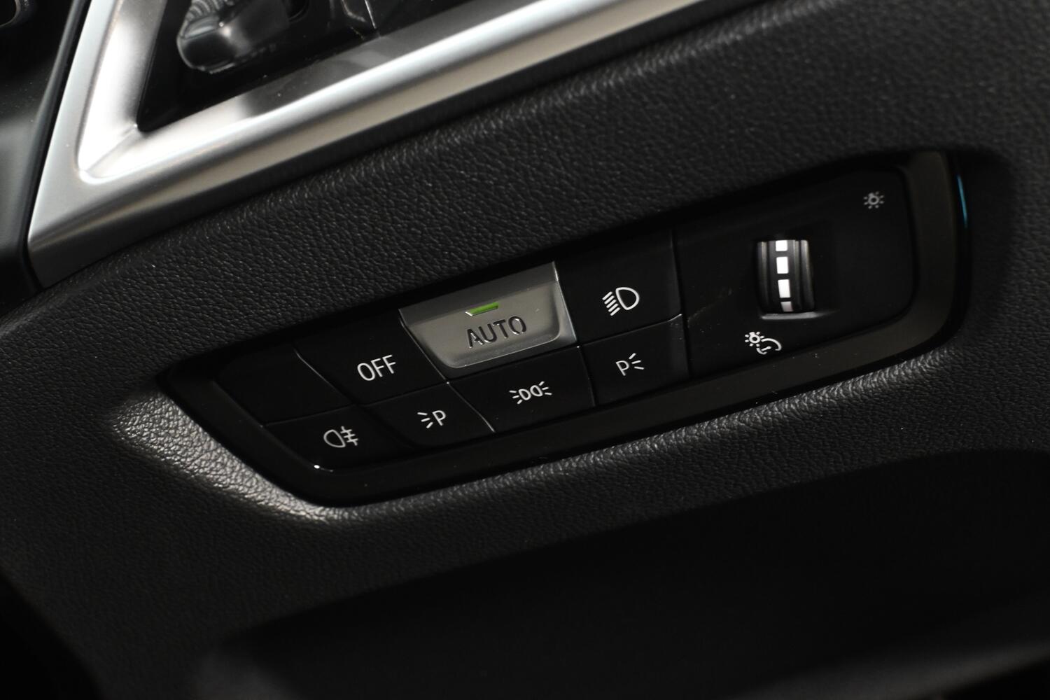 BMW I4 view 32