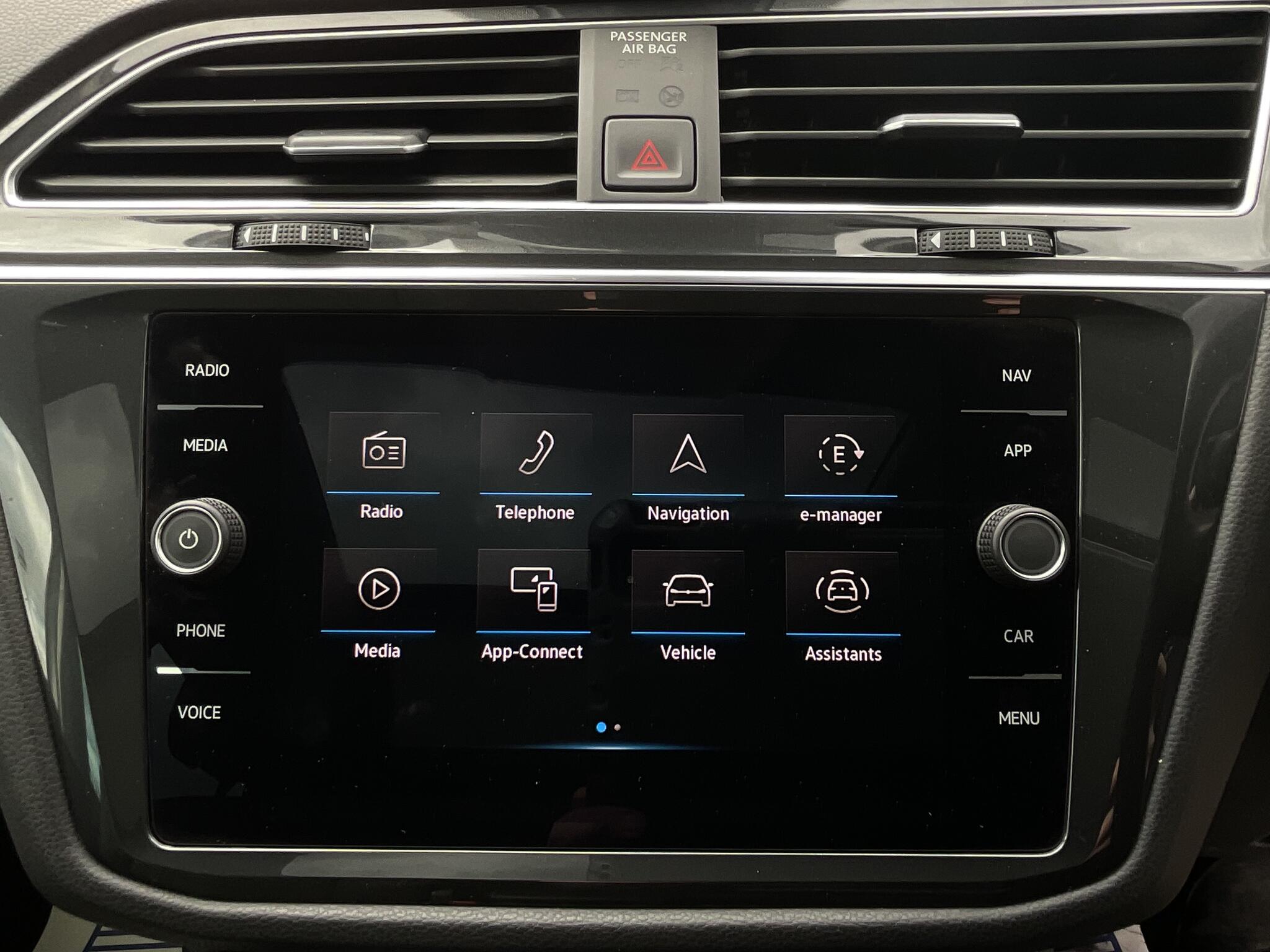 Volkswagen Tiguan view 33