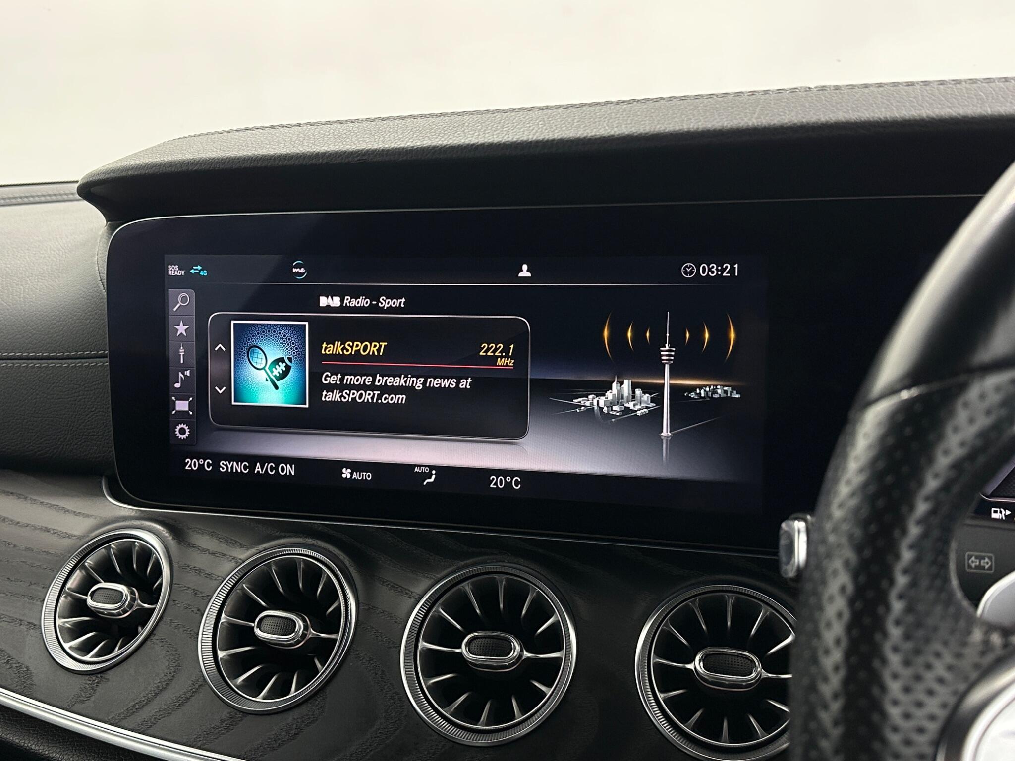 Mercedes-Benz E-Class view 27