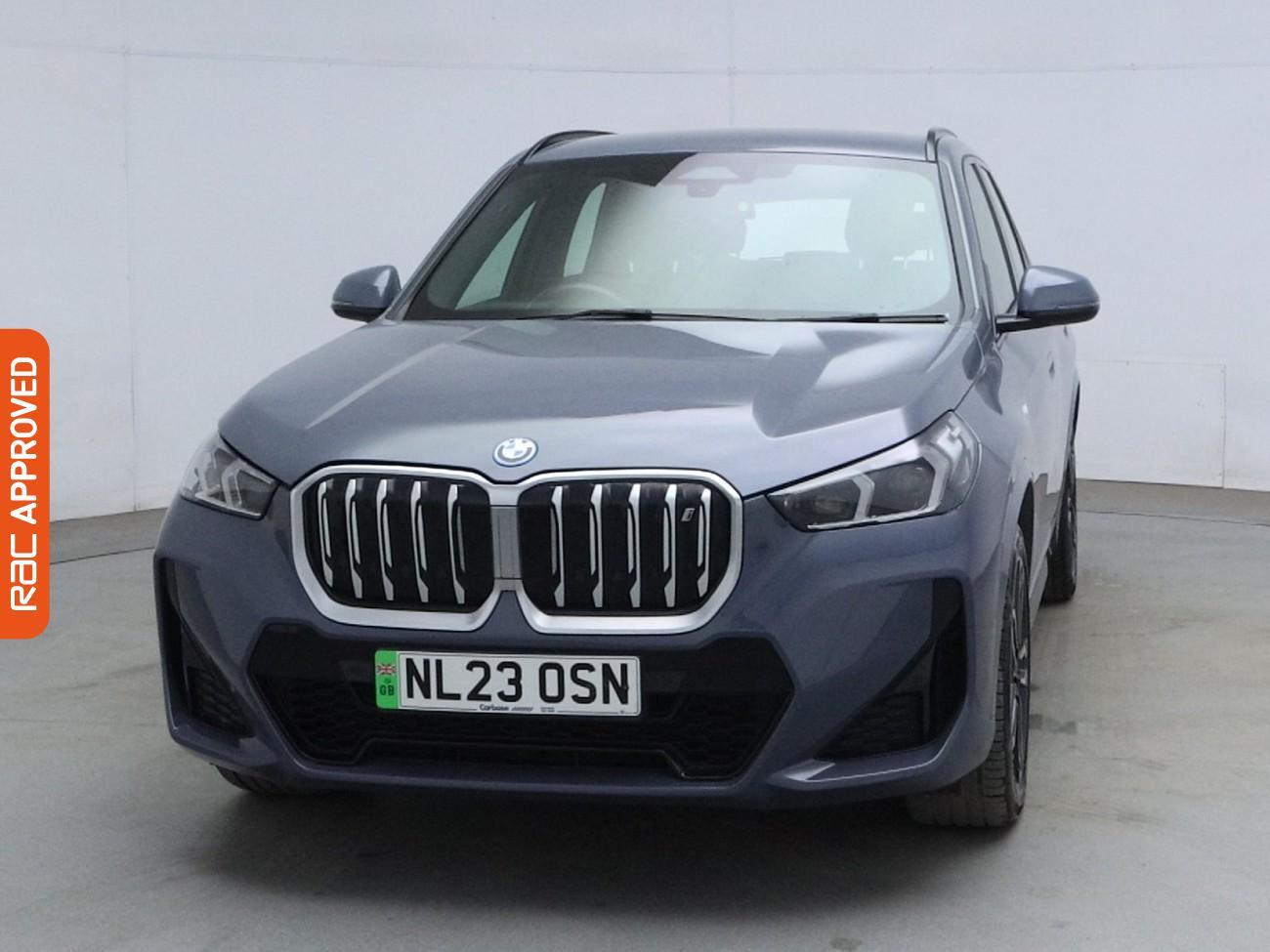 BMW Ix1 view 8