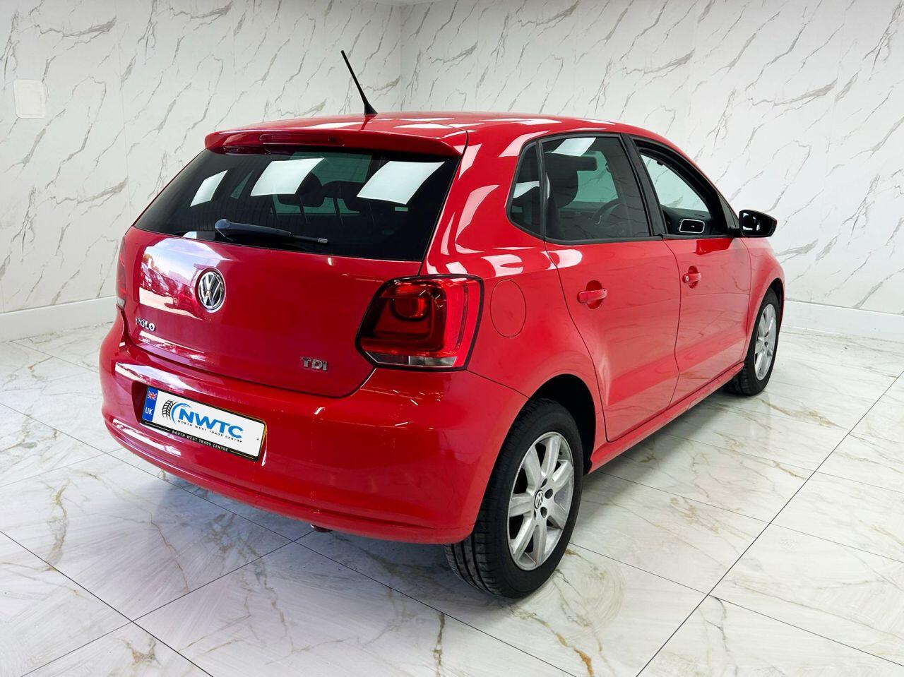 Volkswagen Polo view 10