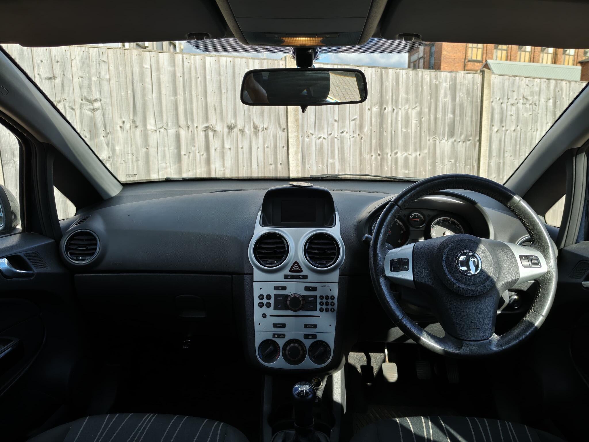 Vauxhall Corsa view 16