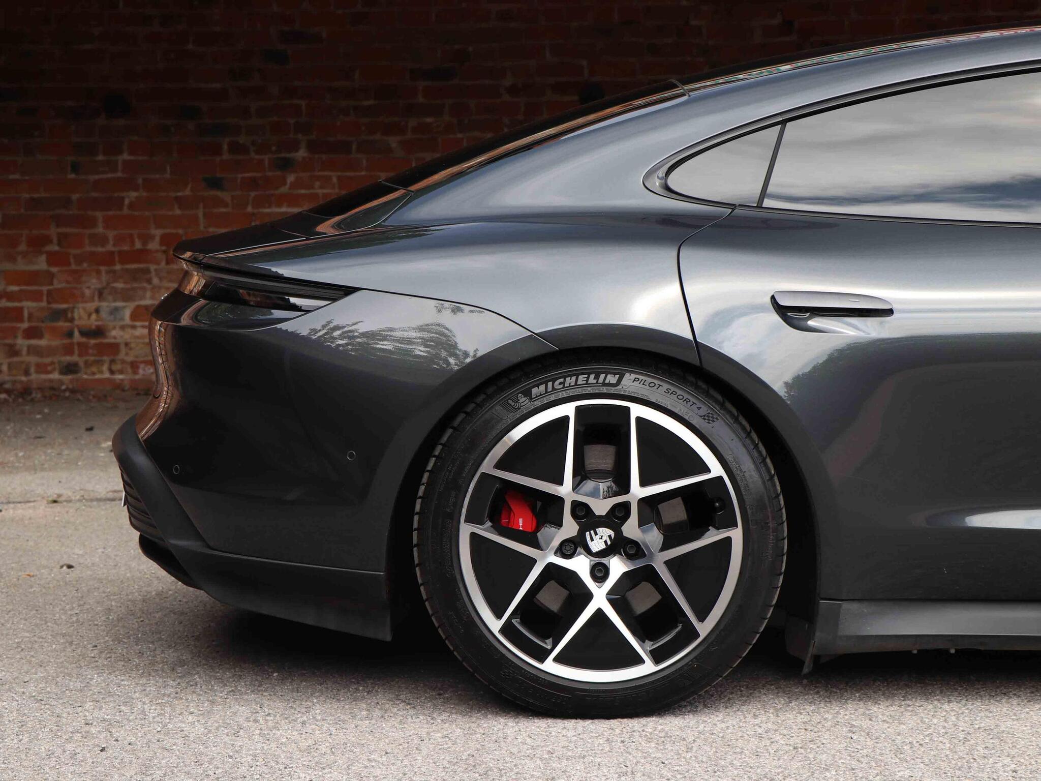 Porsche Taycan view 4