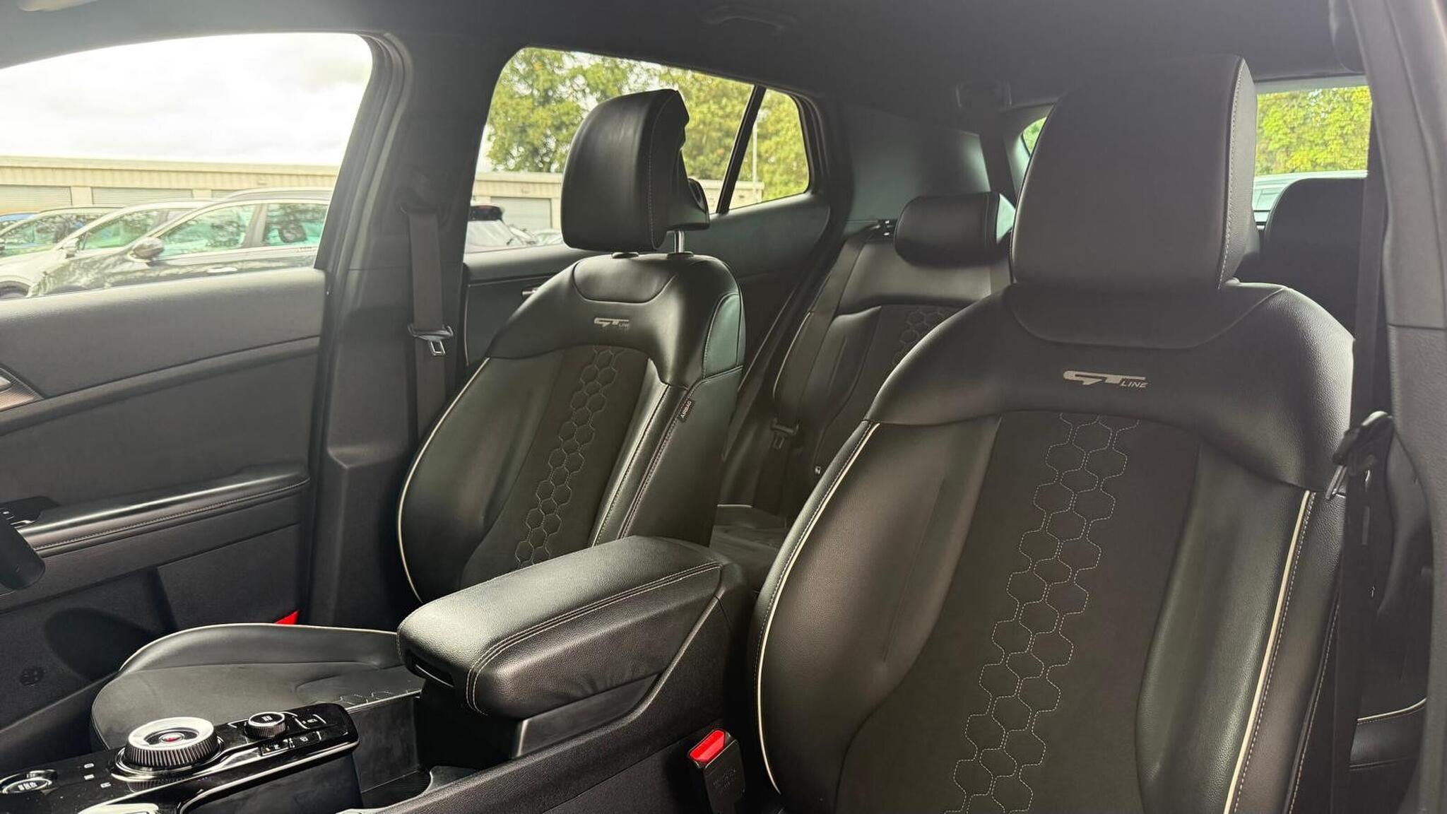 Kia Sportage view 25