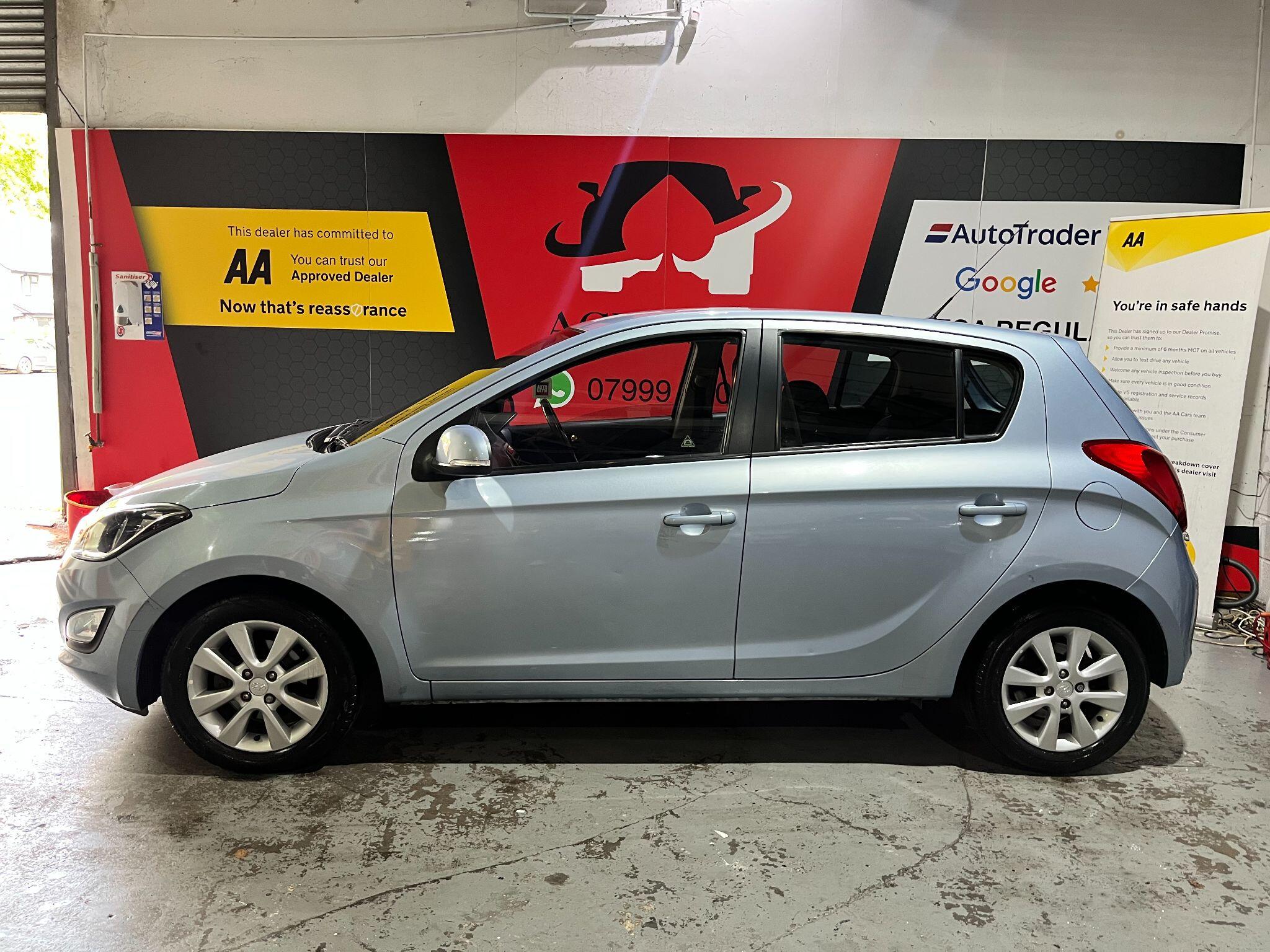 Hyundai I20 view 6