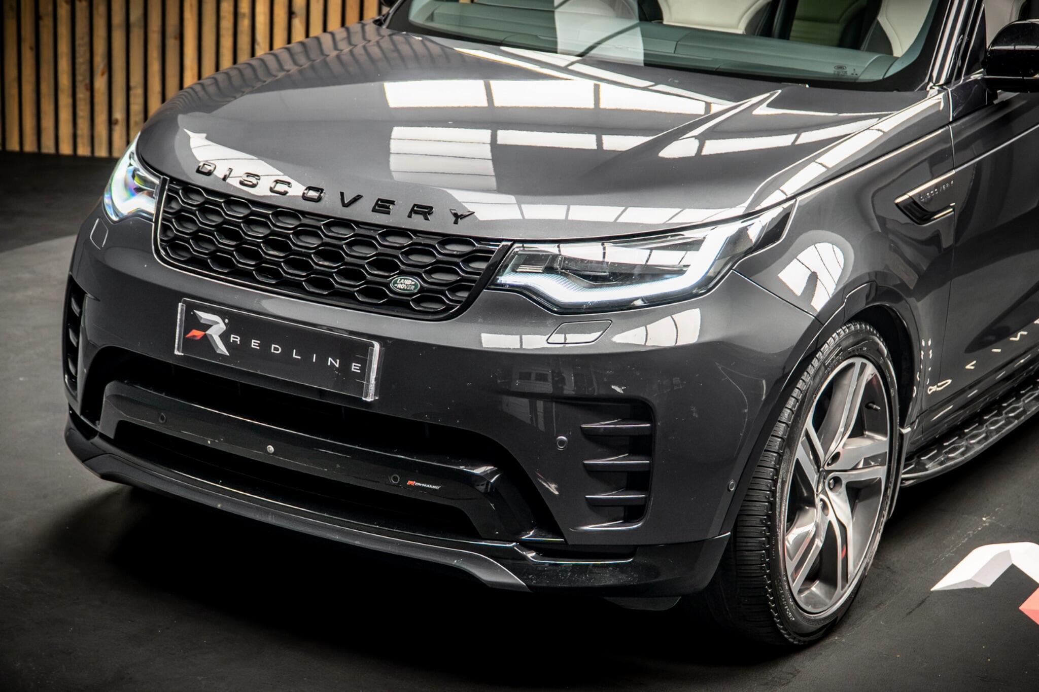 Land Rover Discovery view 15