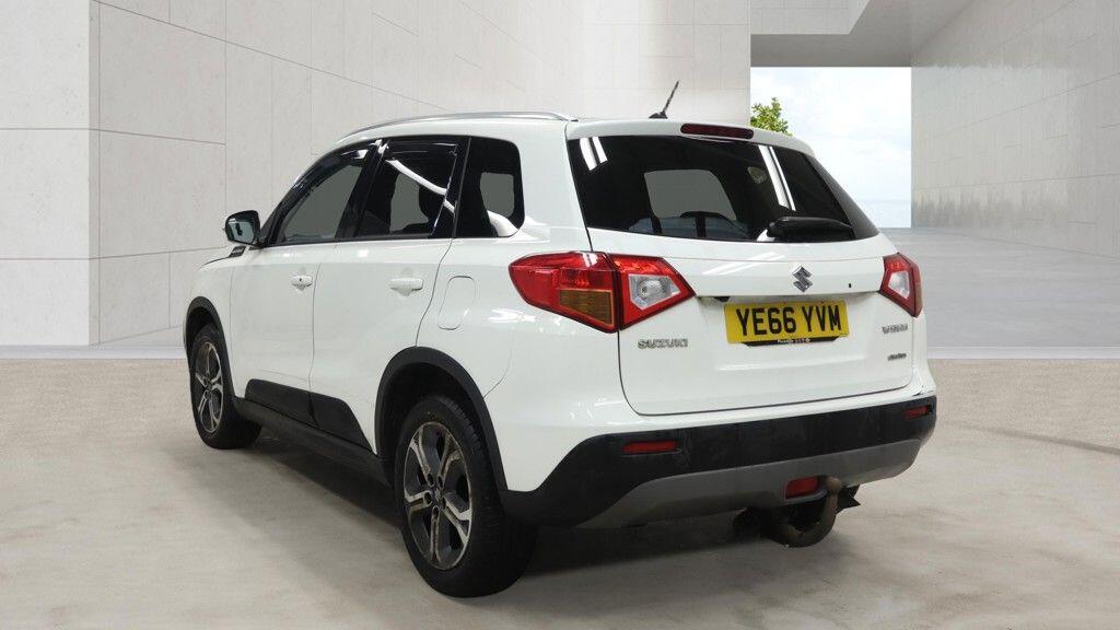 Suzuki Vitara view 5