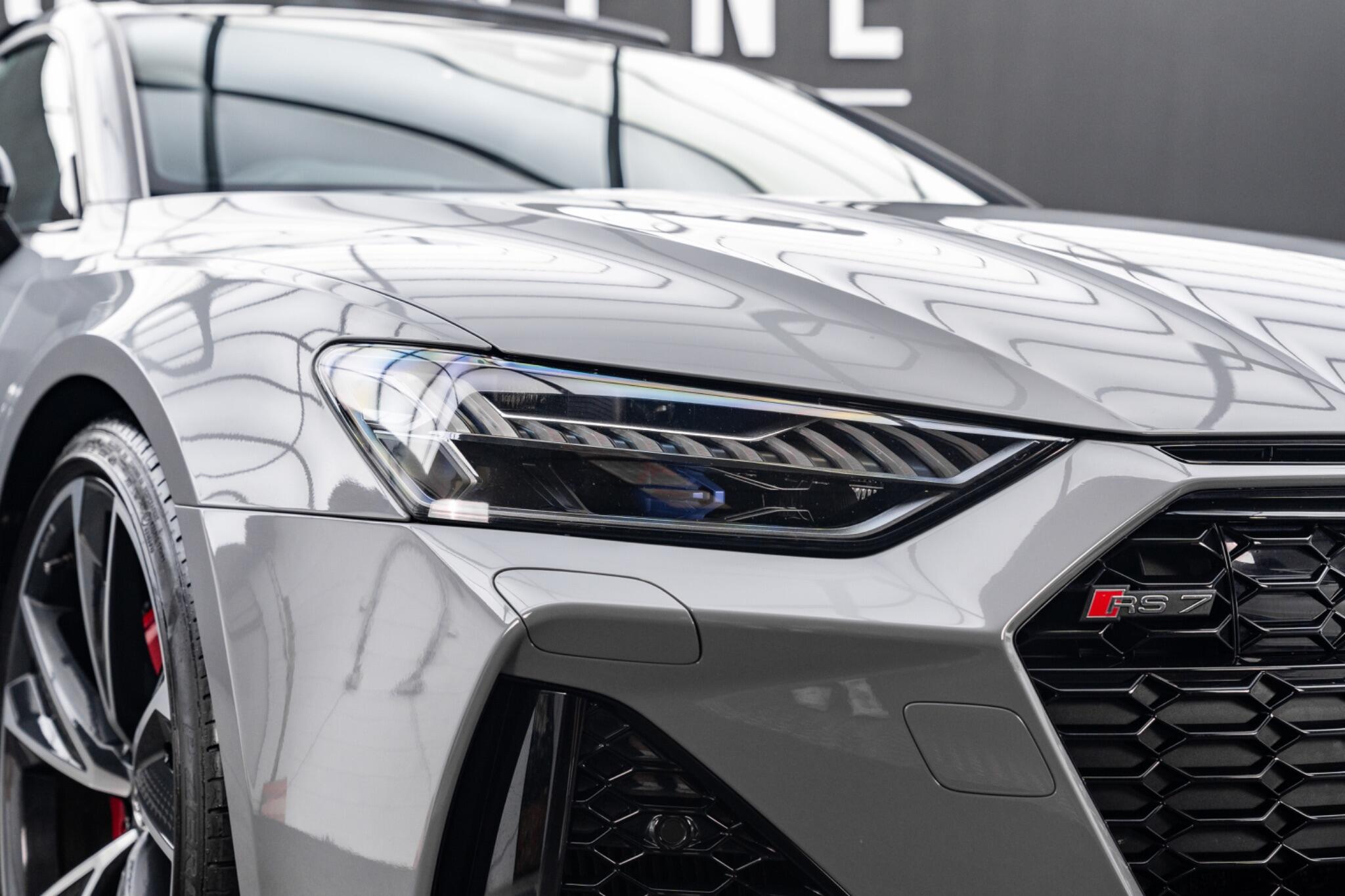Audi RS7 view 38