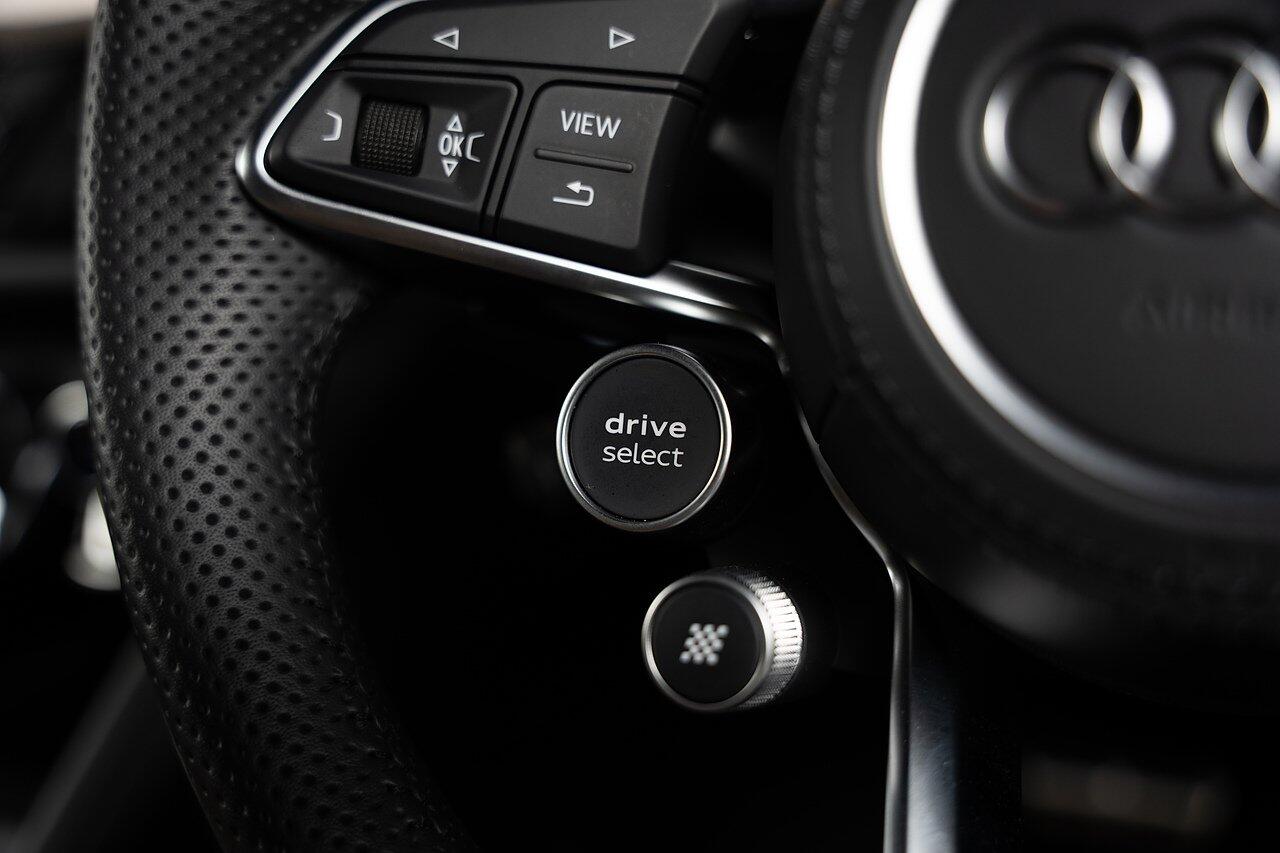 Audi R8 view 47