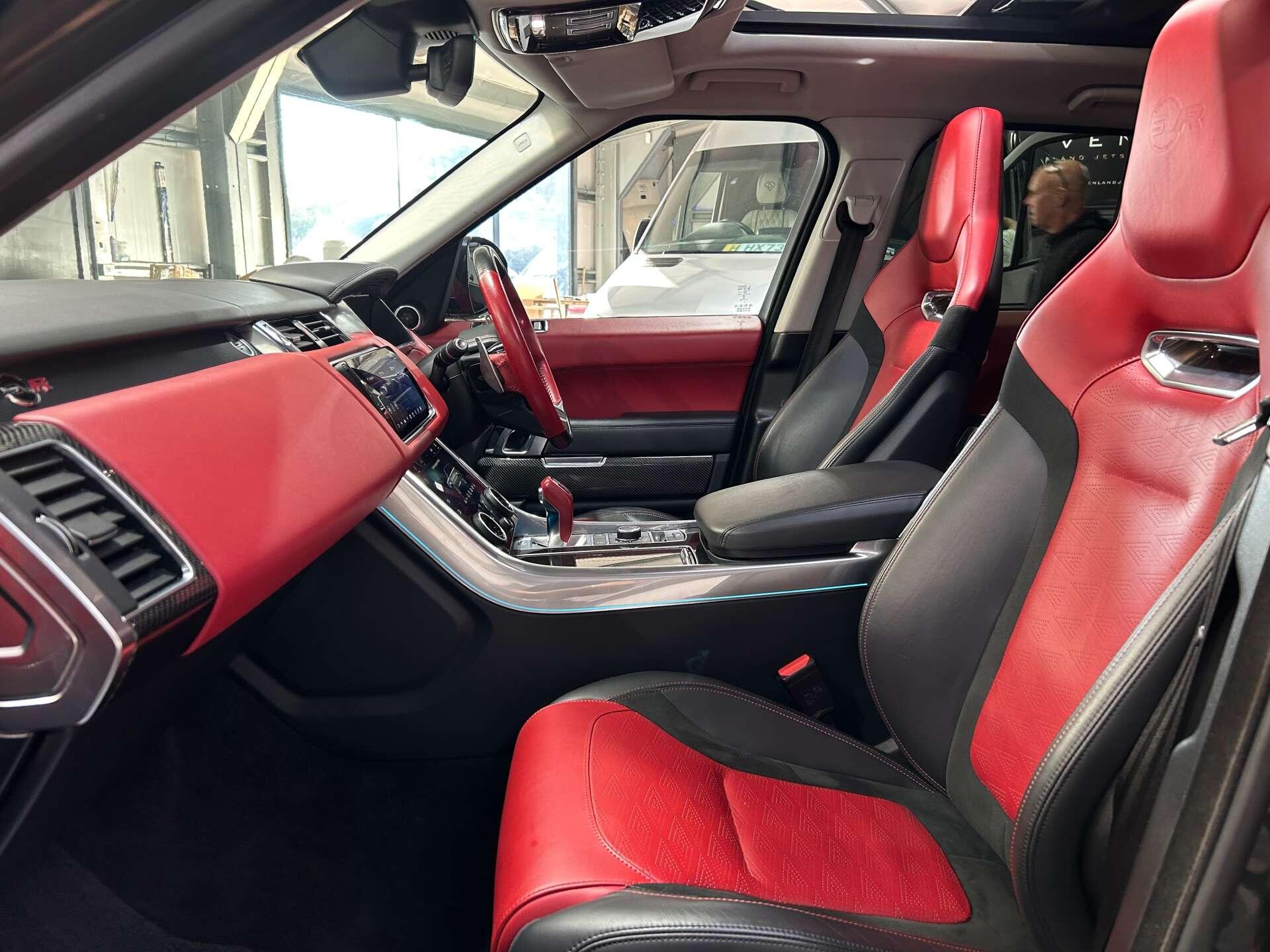 Land Rover Range Rover Sport view 29