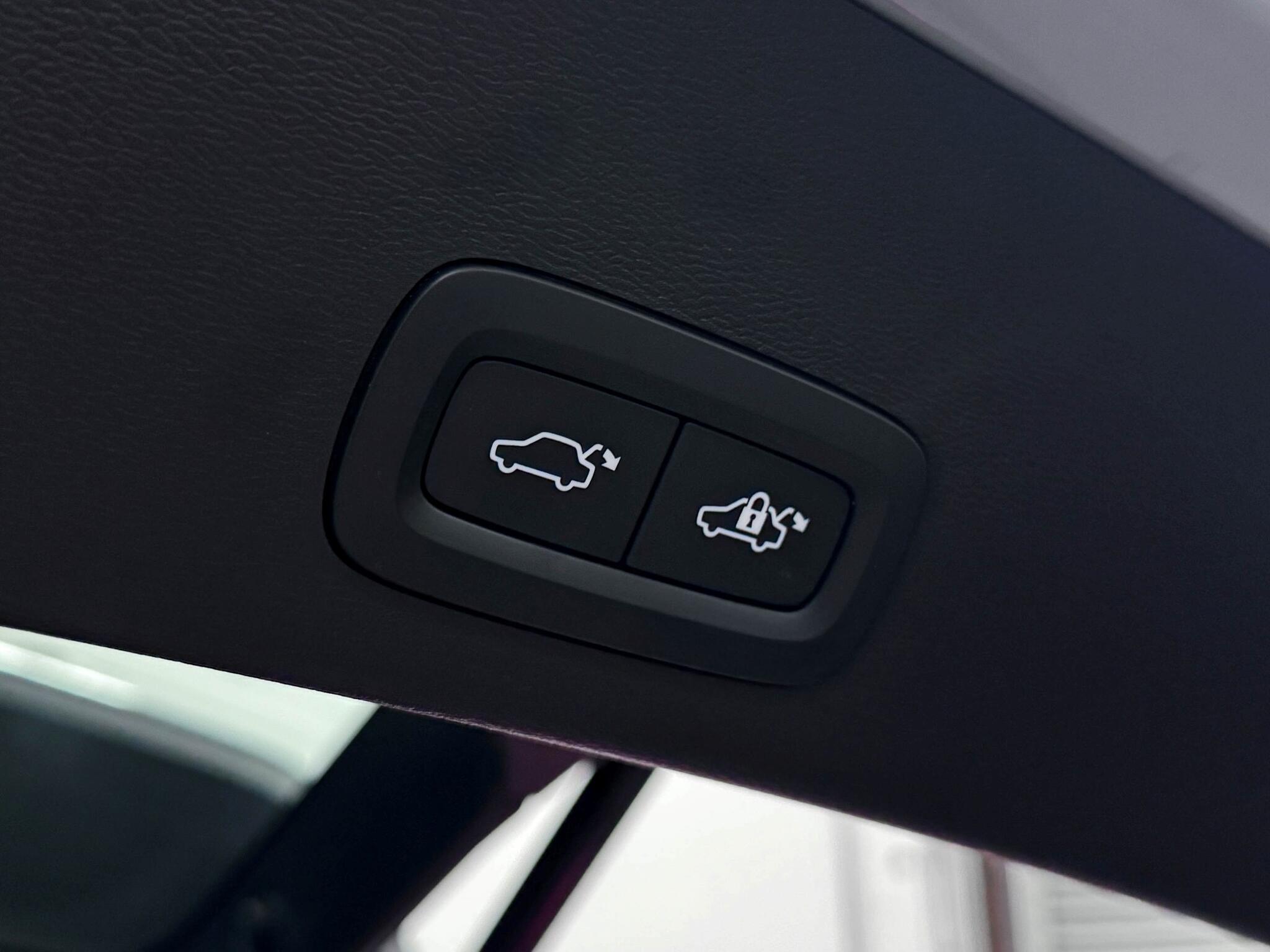 Volvo XC40 view 7