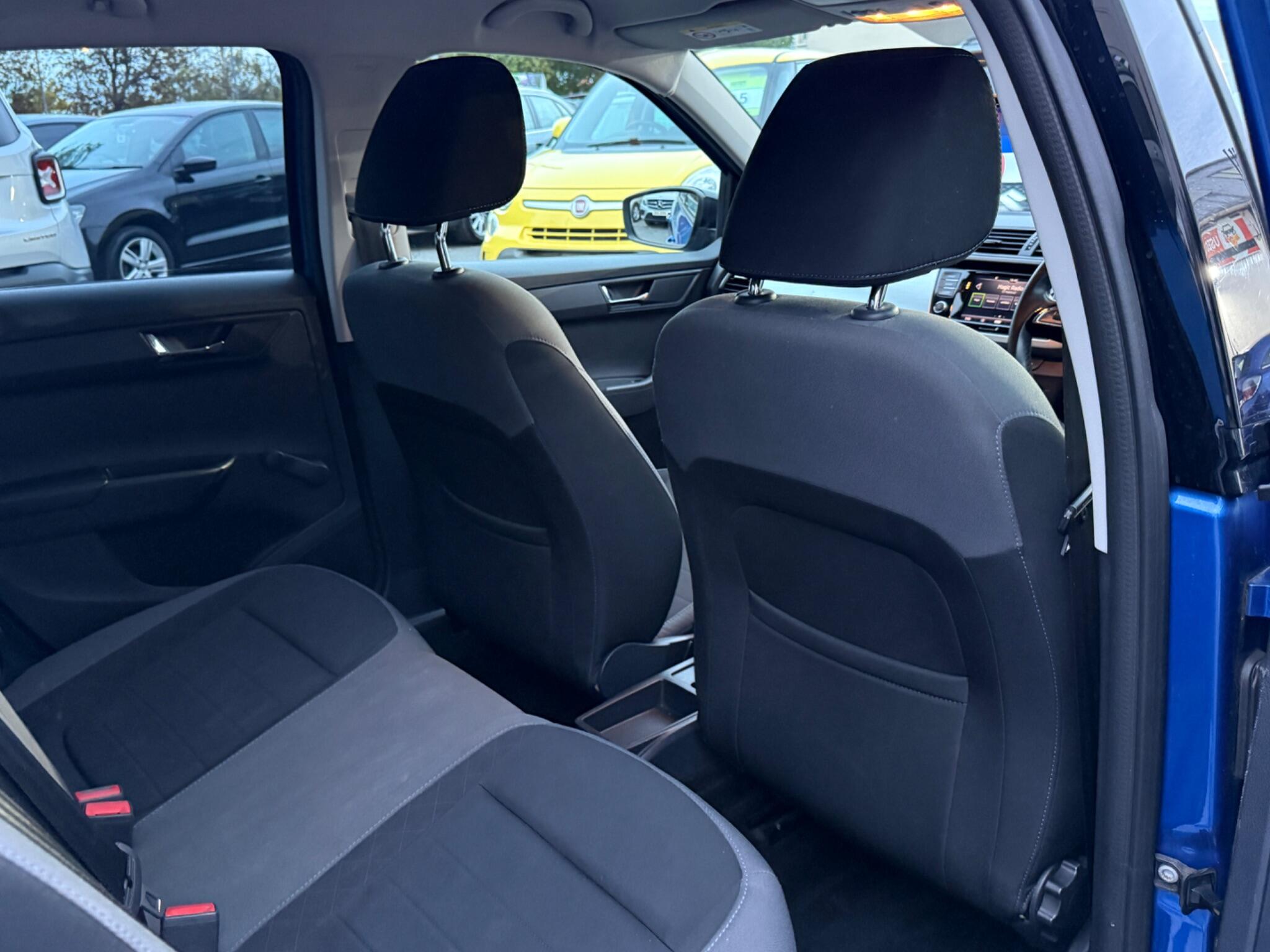 Skoda Fabia - Image 36