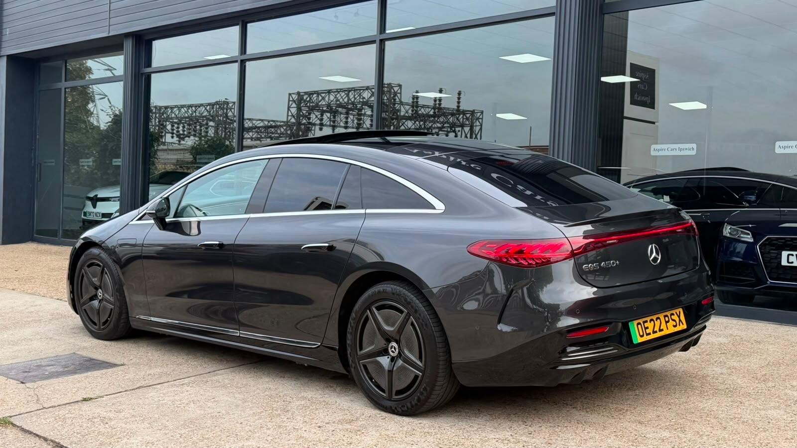 Mercedes-Benz 450 view 8