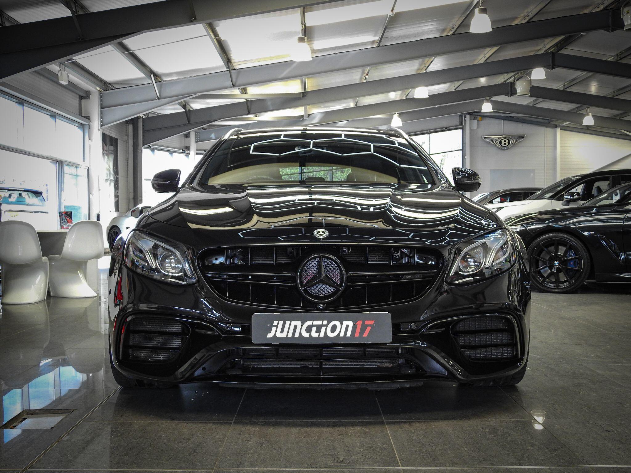 Mercedes-Benz E-Class view 7