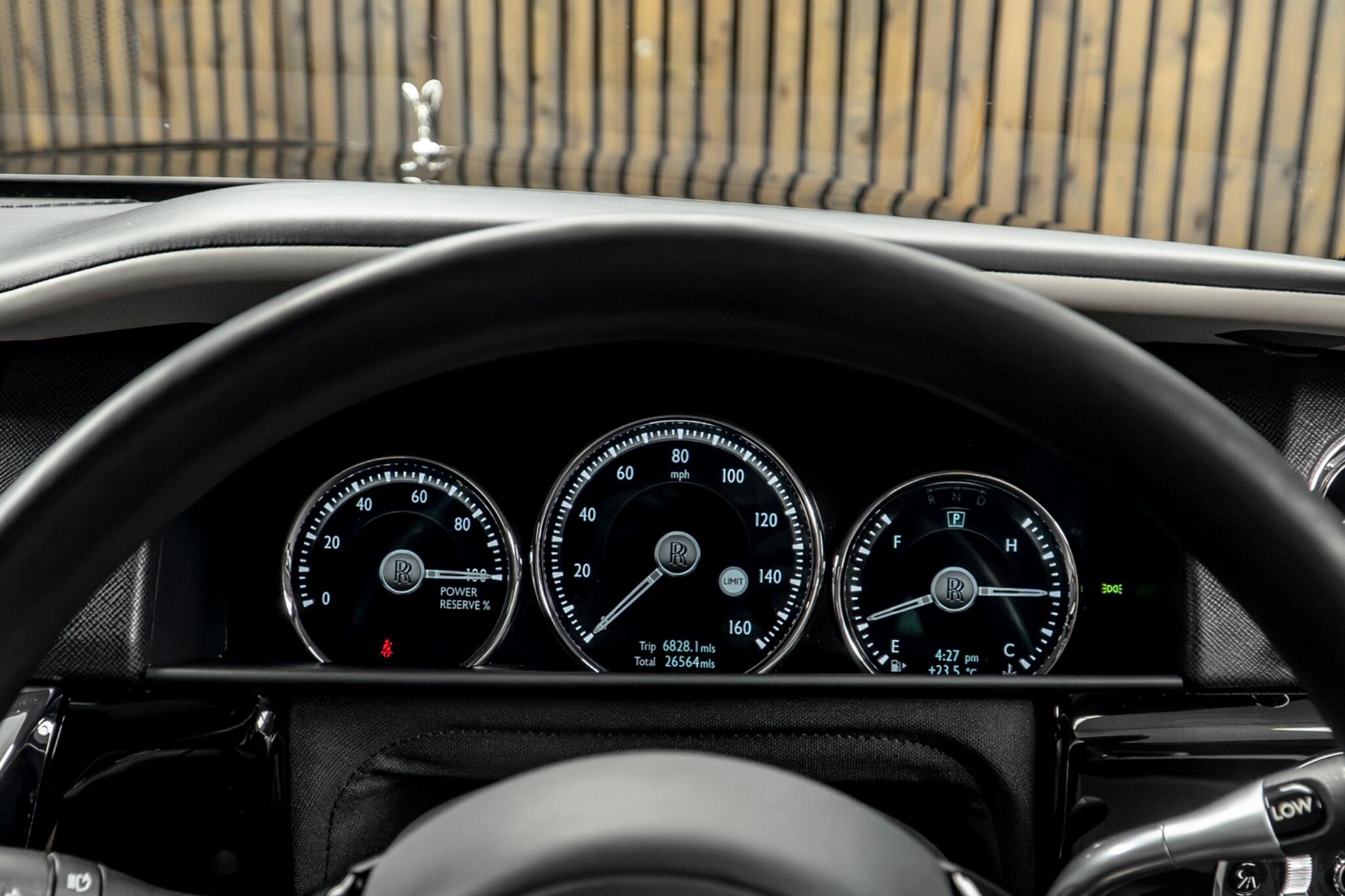 Rolls-Royce Cullinan view 35