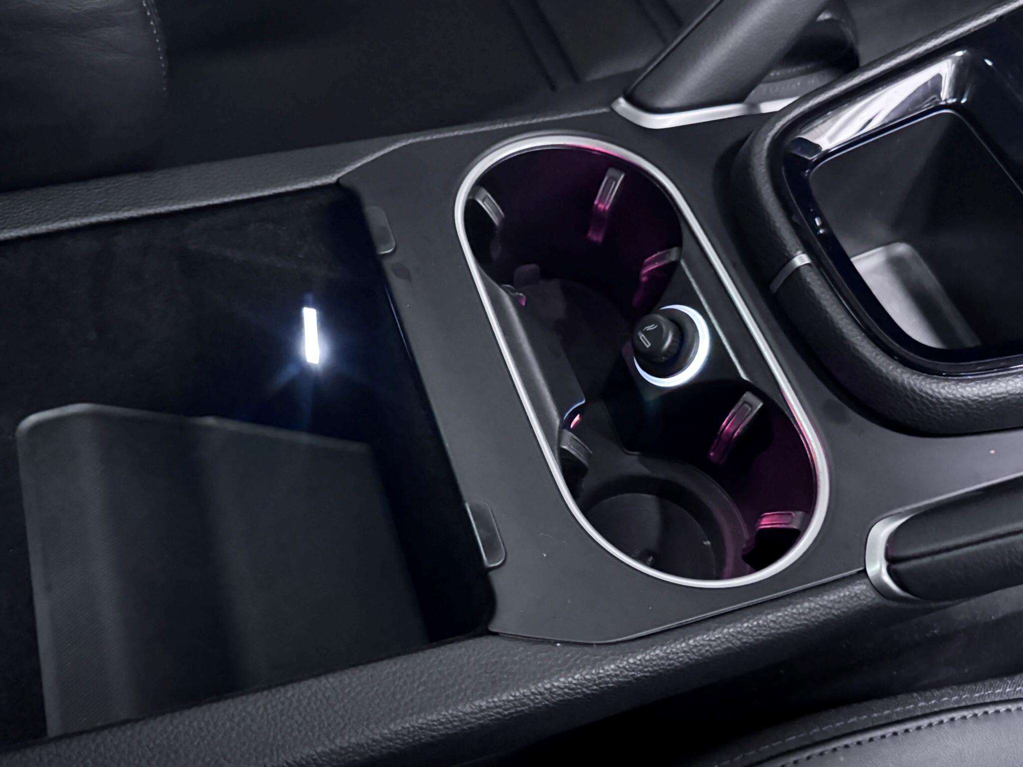Porsche Cayenne view 32