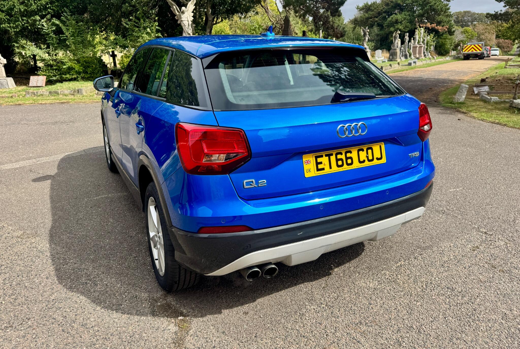 Audi Q2 view 4