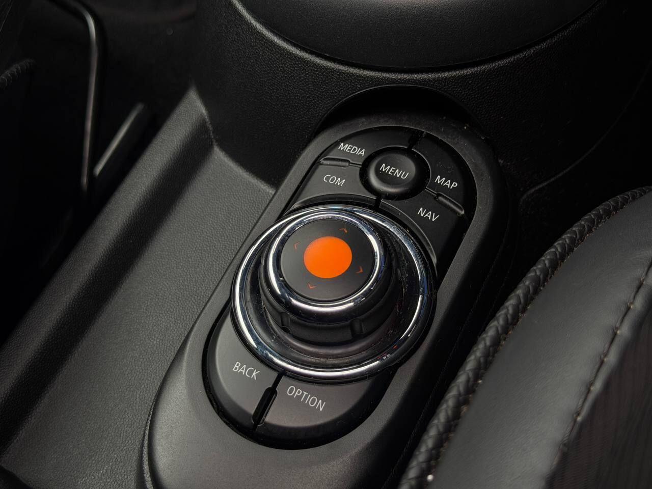 Mini Cooper view 23