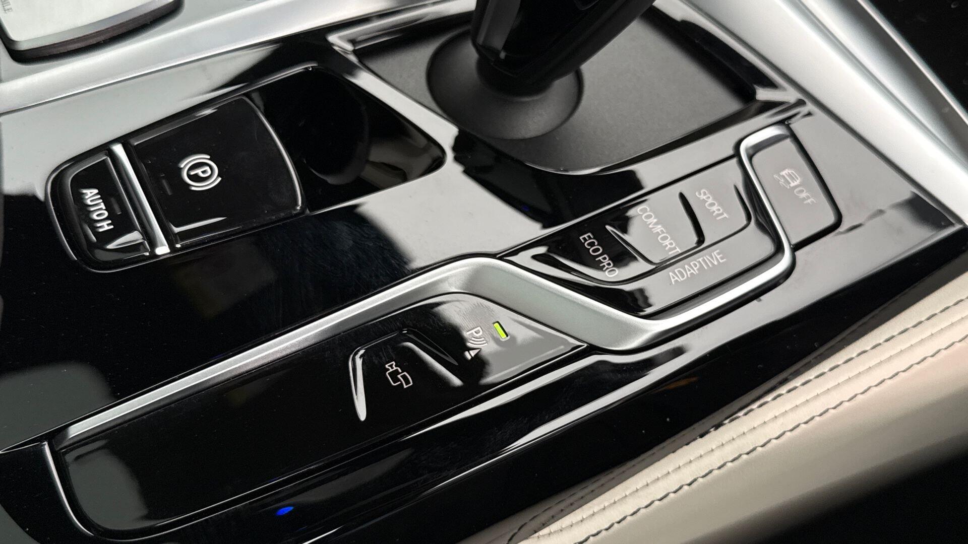 BMW Alpina B5 view 20