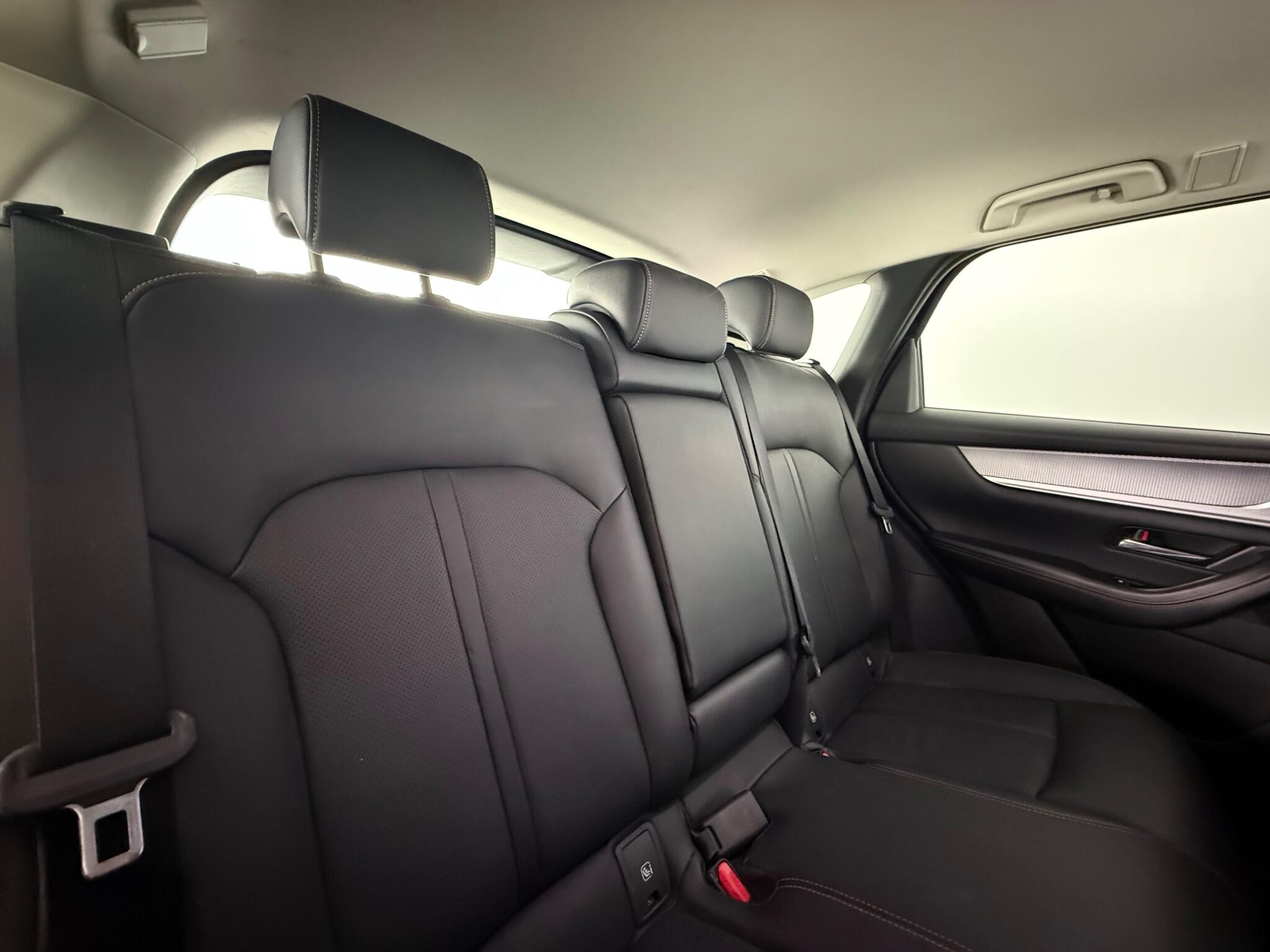 Mazda CX-60 view 30