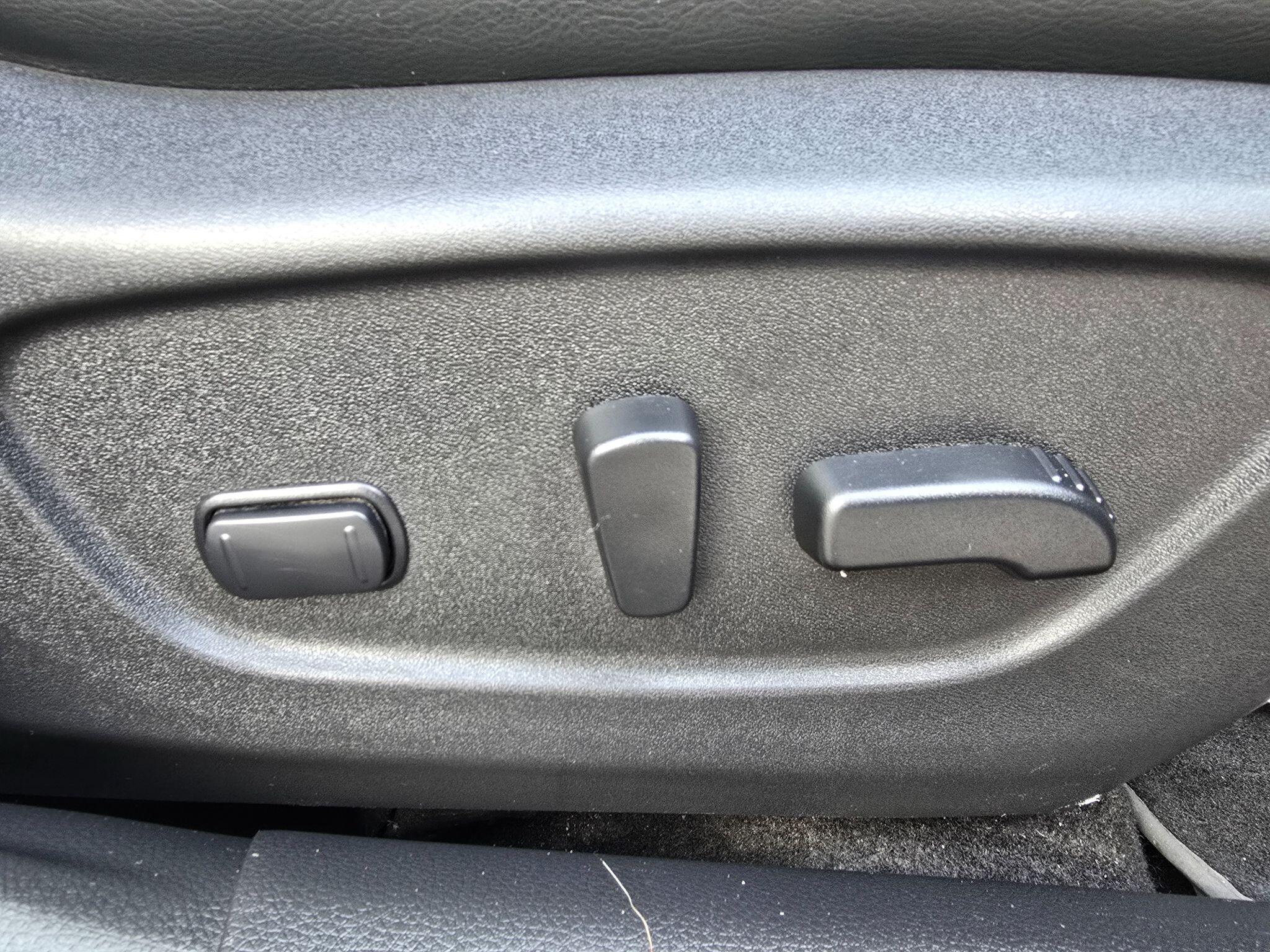 Nissan X-Trail view 40
