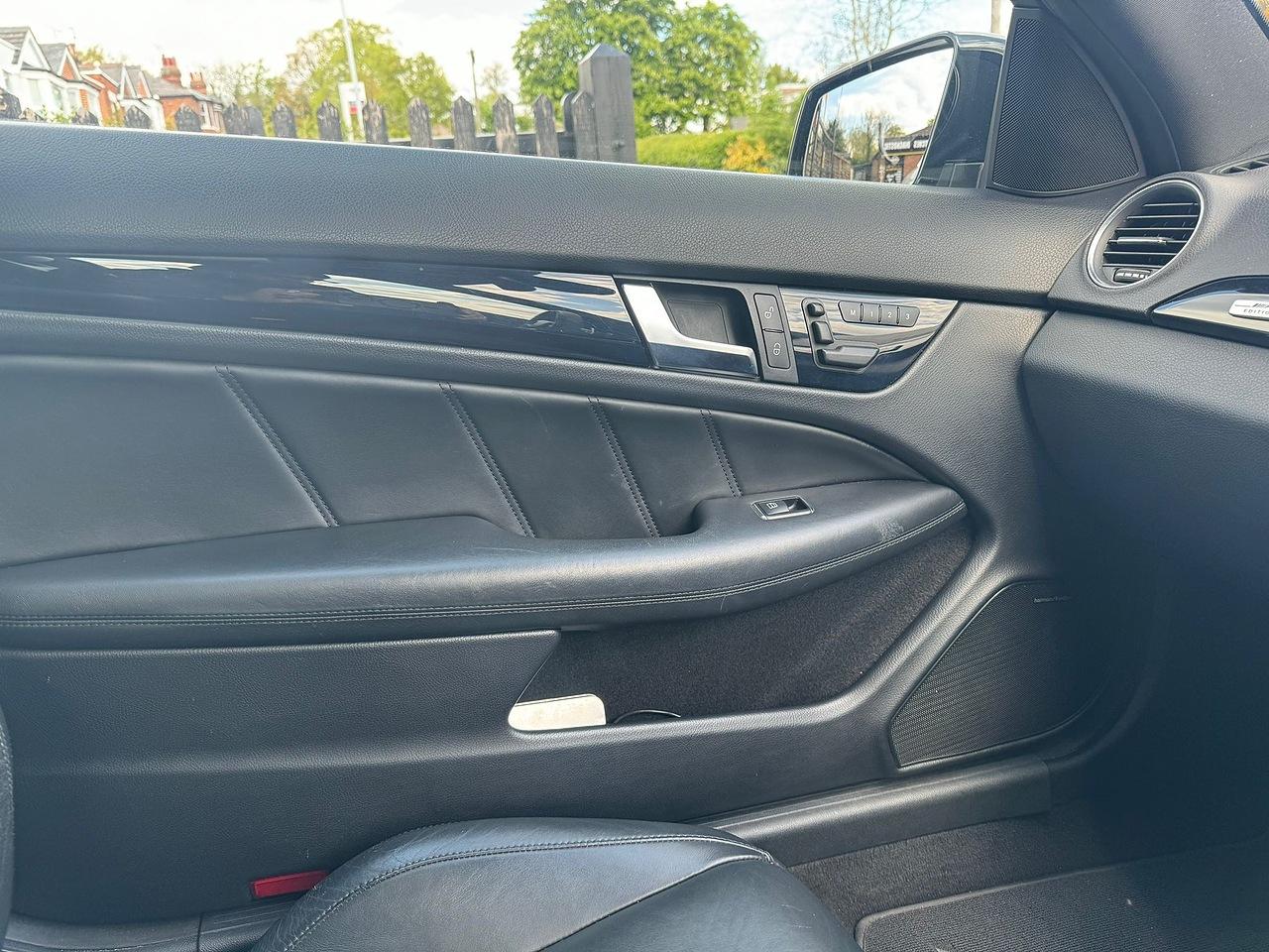 Mercedes-Benz A view 38