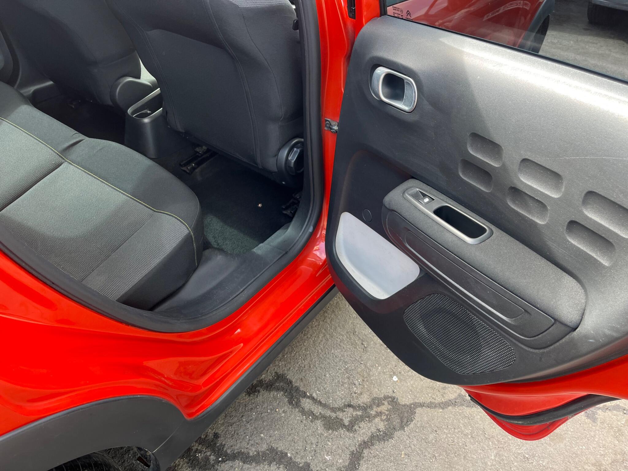 Citroen C3 view 12