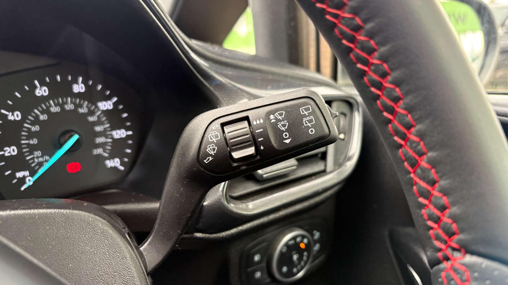 Ford Fiesta view 22