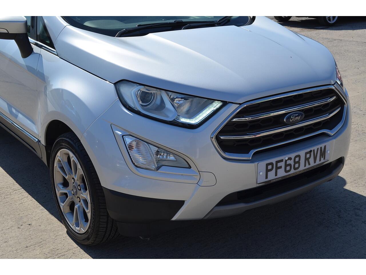 Ford EcoSport view 39