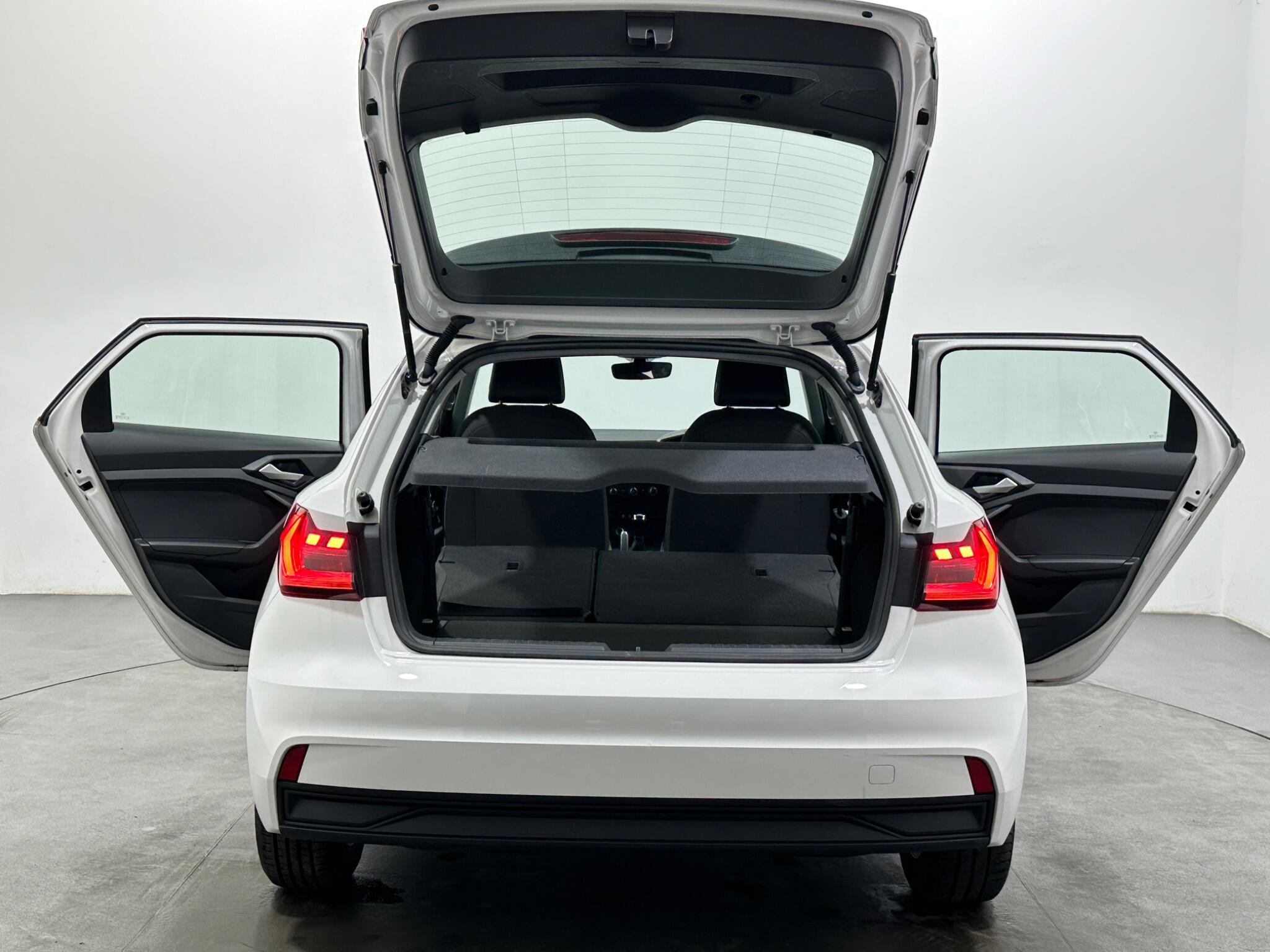 Audi A1 view 42