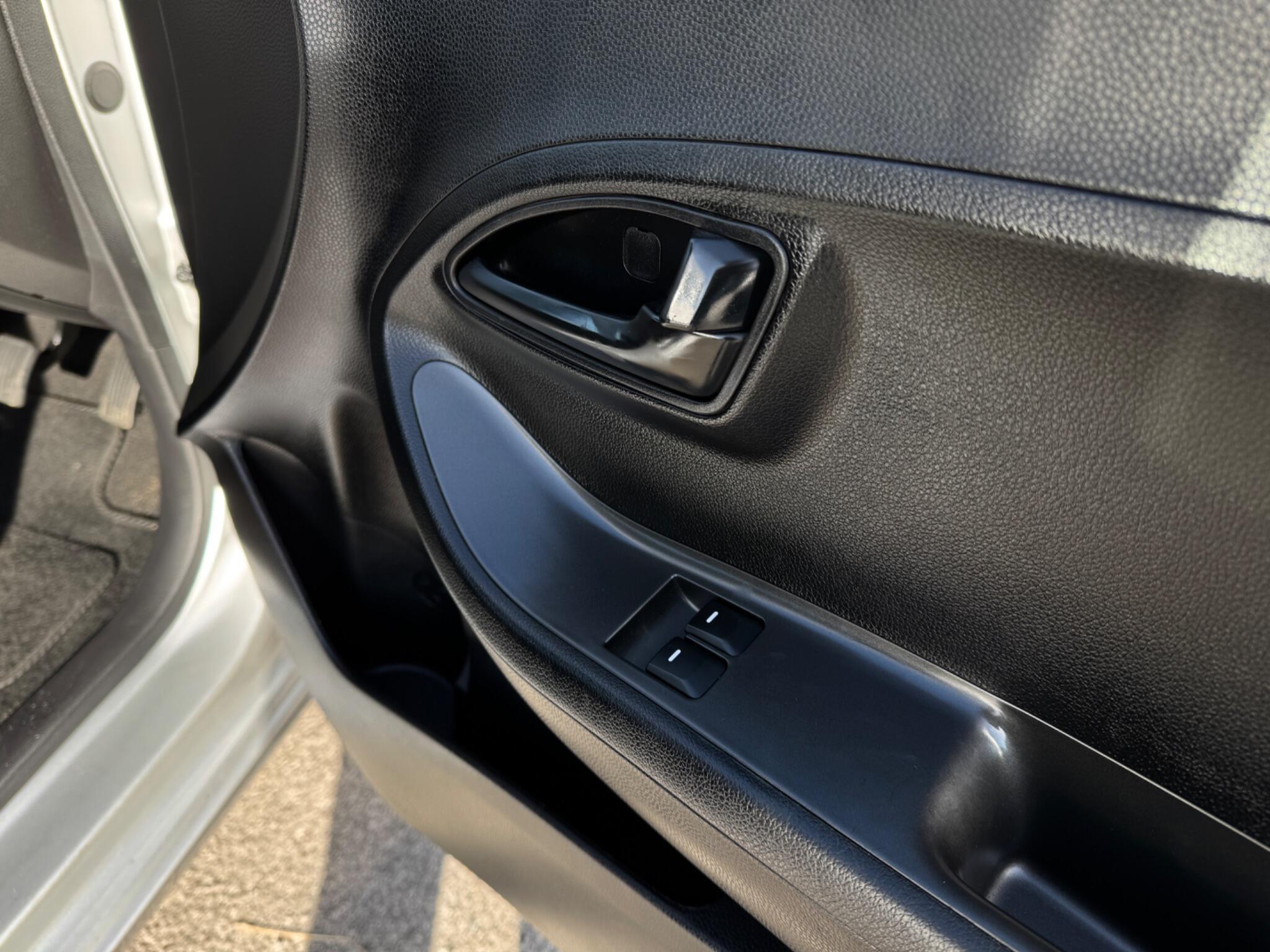 Kia Picanto view 35