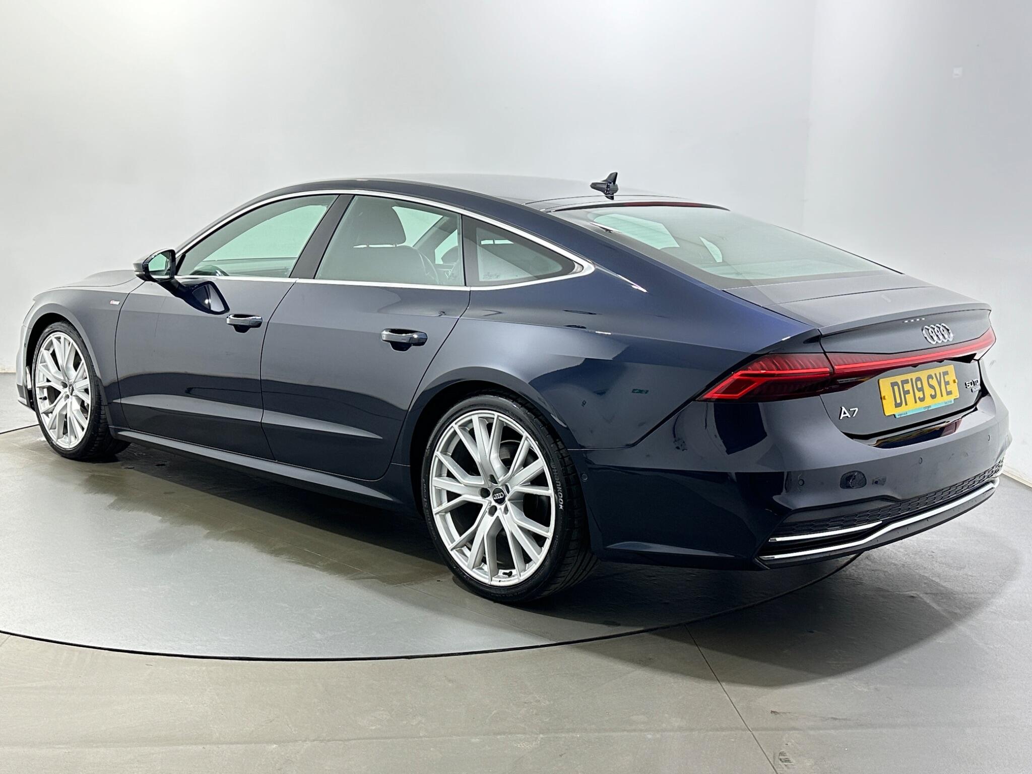 Audi A7 view 6